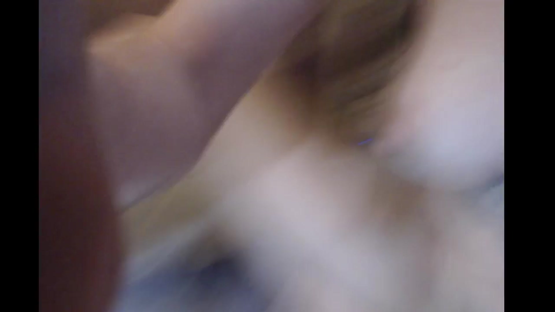 Gallery image thumbnail from Ancored's myfreecams stream on, 05/21/2024, 01:21 image 2 of 20
