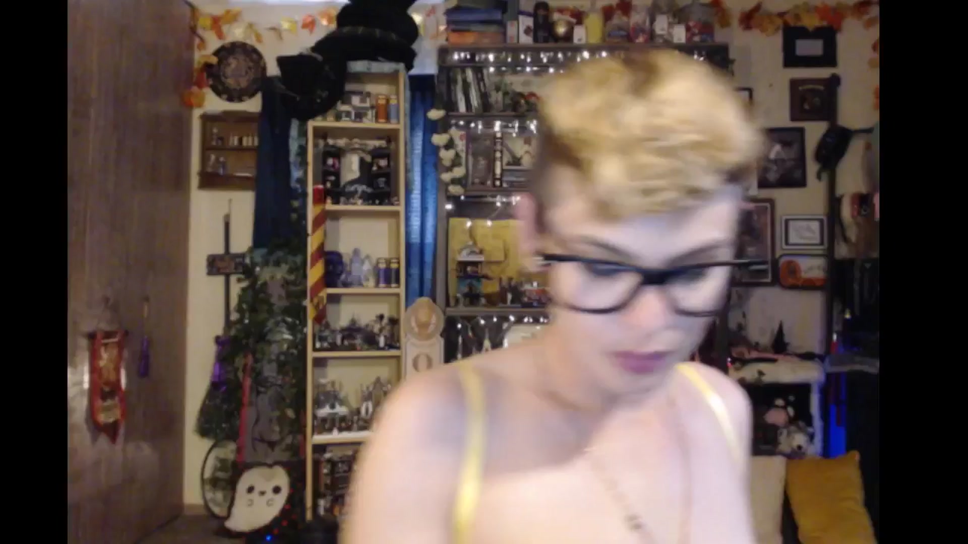 Gallery image thumbnail from Ancored's myfreecams stream on, 06/06/2024, 23:31 image 12 of 20