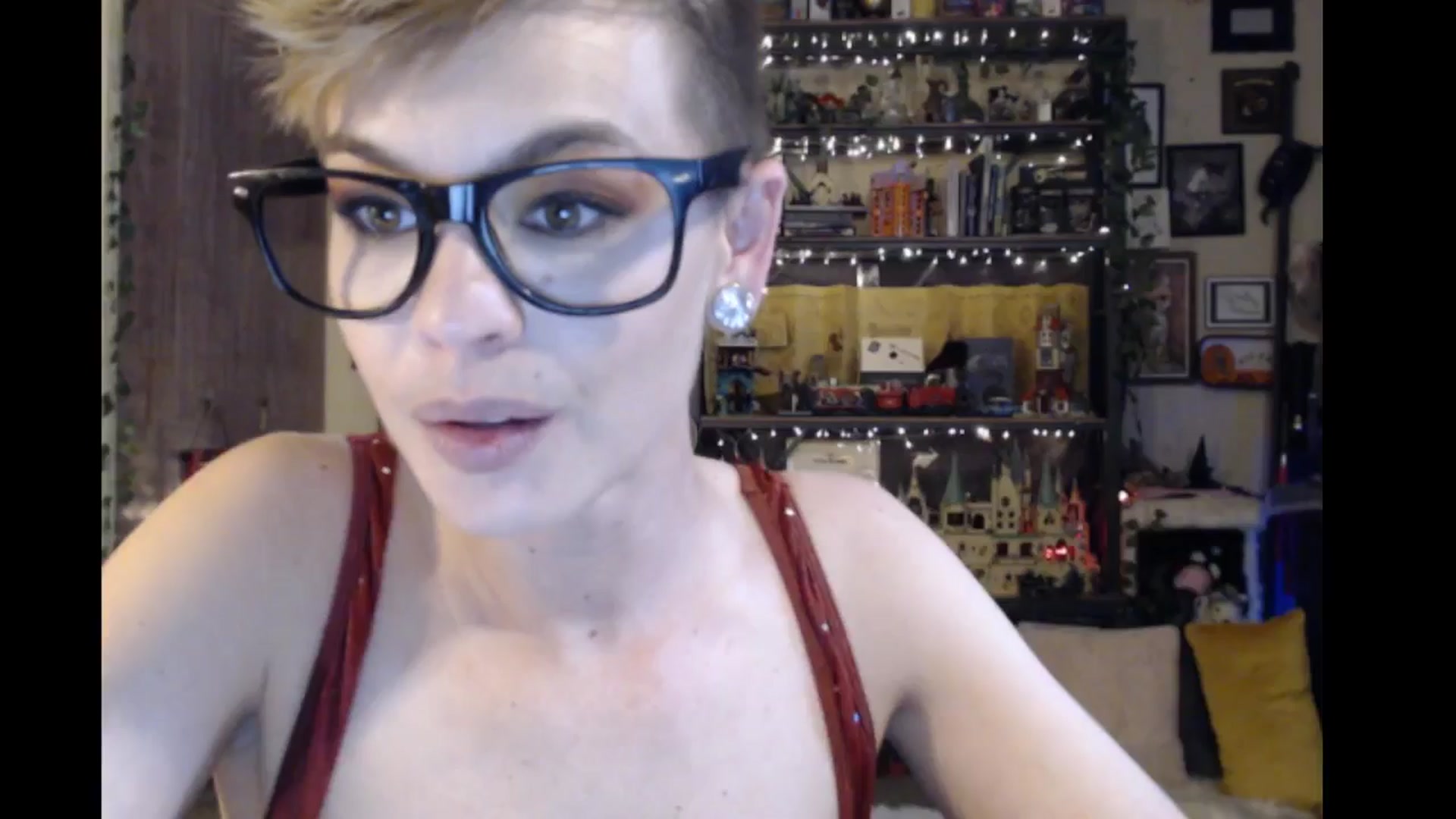 Gallery image thumbnail from Ancored's myfreecams stream on, 06/09/2024, 21:25 image 7 of 20