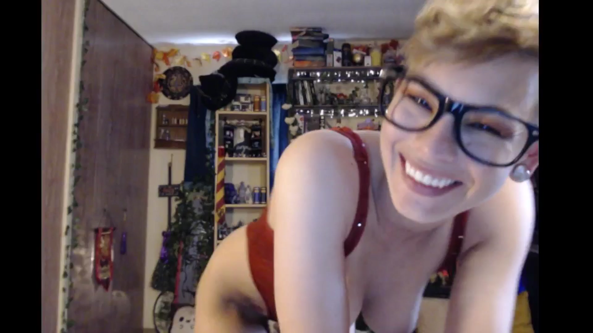 Gallery image thumbnail from Ancored's myfreecams stream on, 06/09/2024, 21:25 image 6 of 20