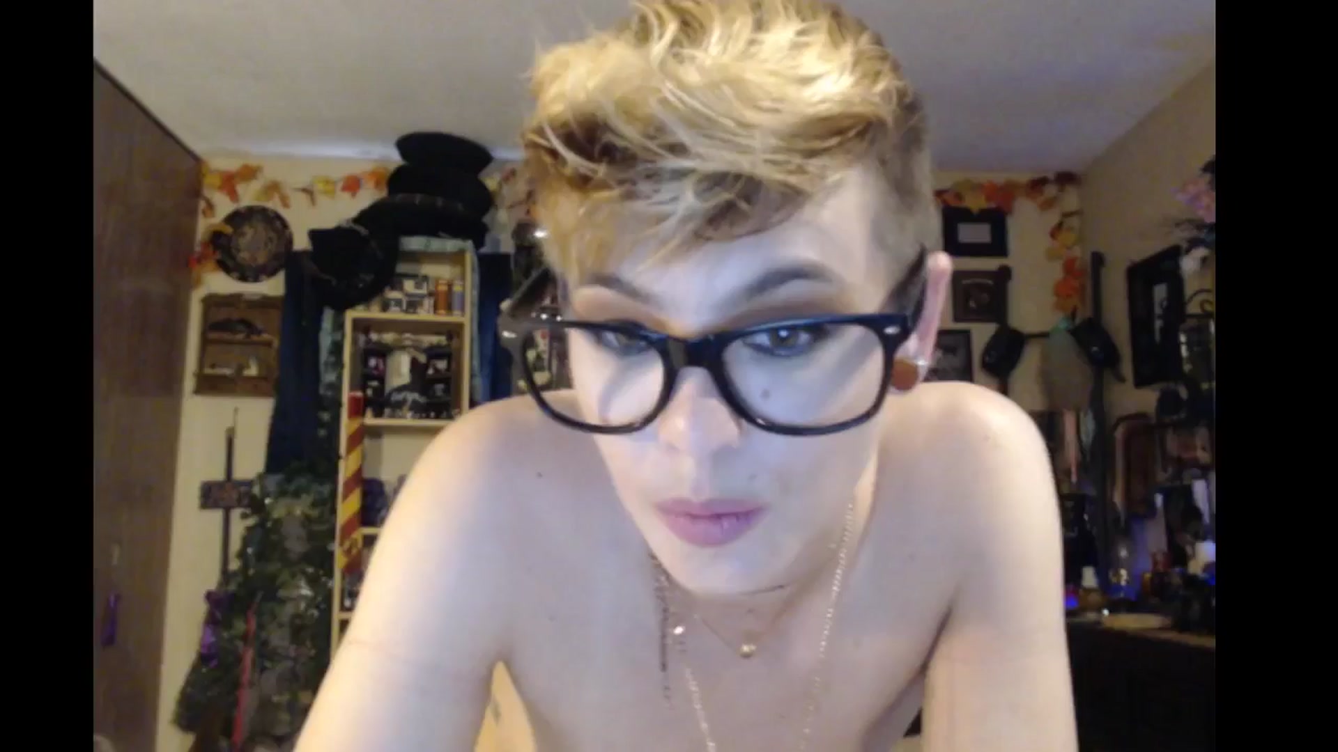 Gallery image thumbnail from Ancored's myfreecams stream on, 06/12/2024, 02:00 image 3 of 20