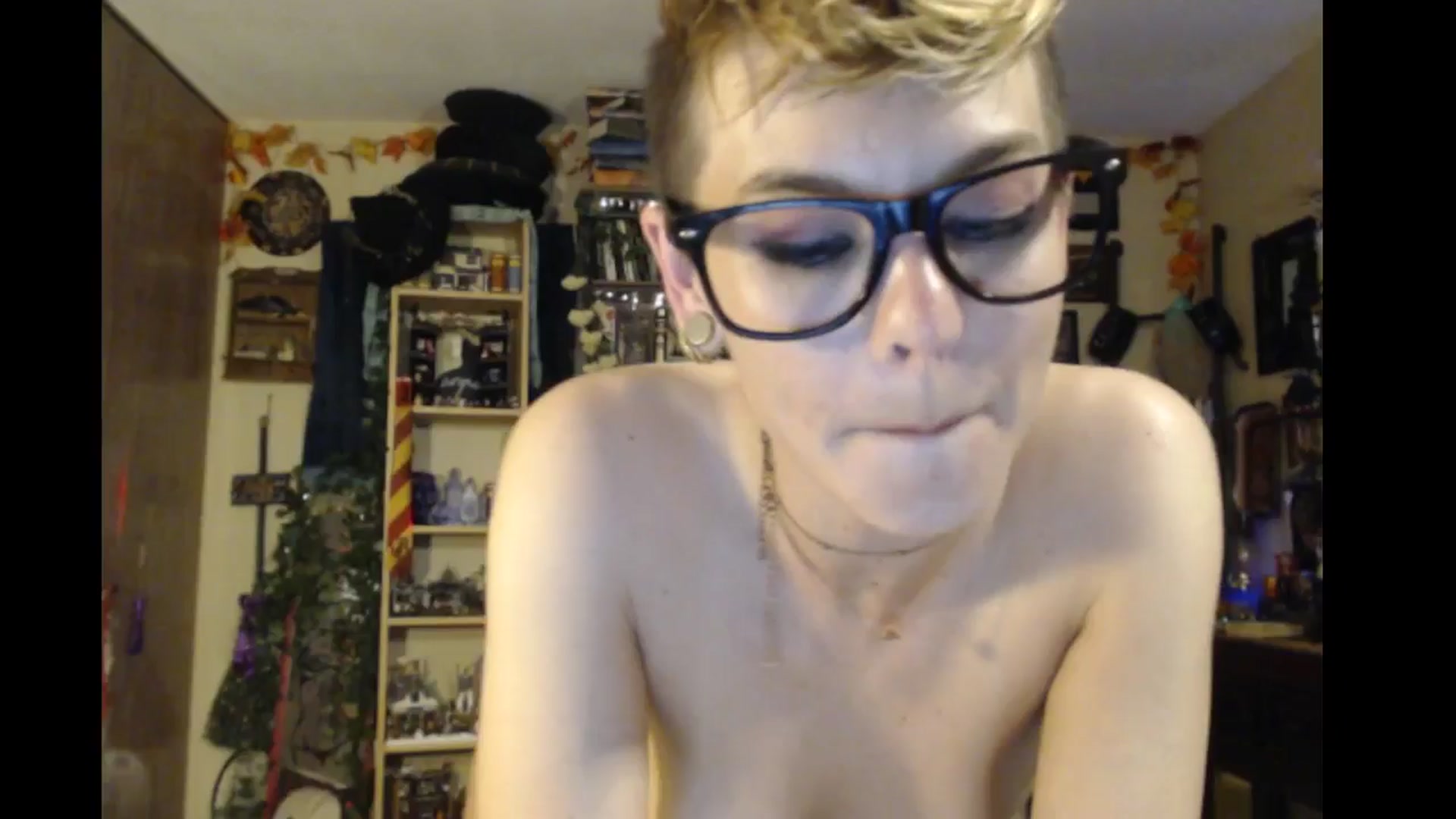 Gallery image thumbnail from Ancored's myfreecams stream on, 06/14/2024, 06:21 image 12 of 20
