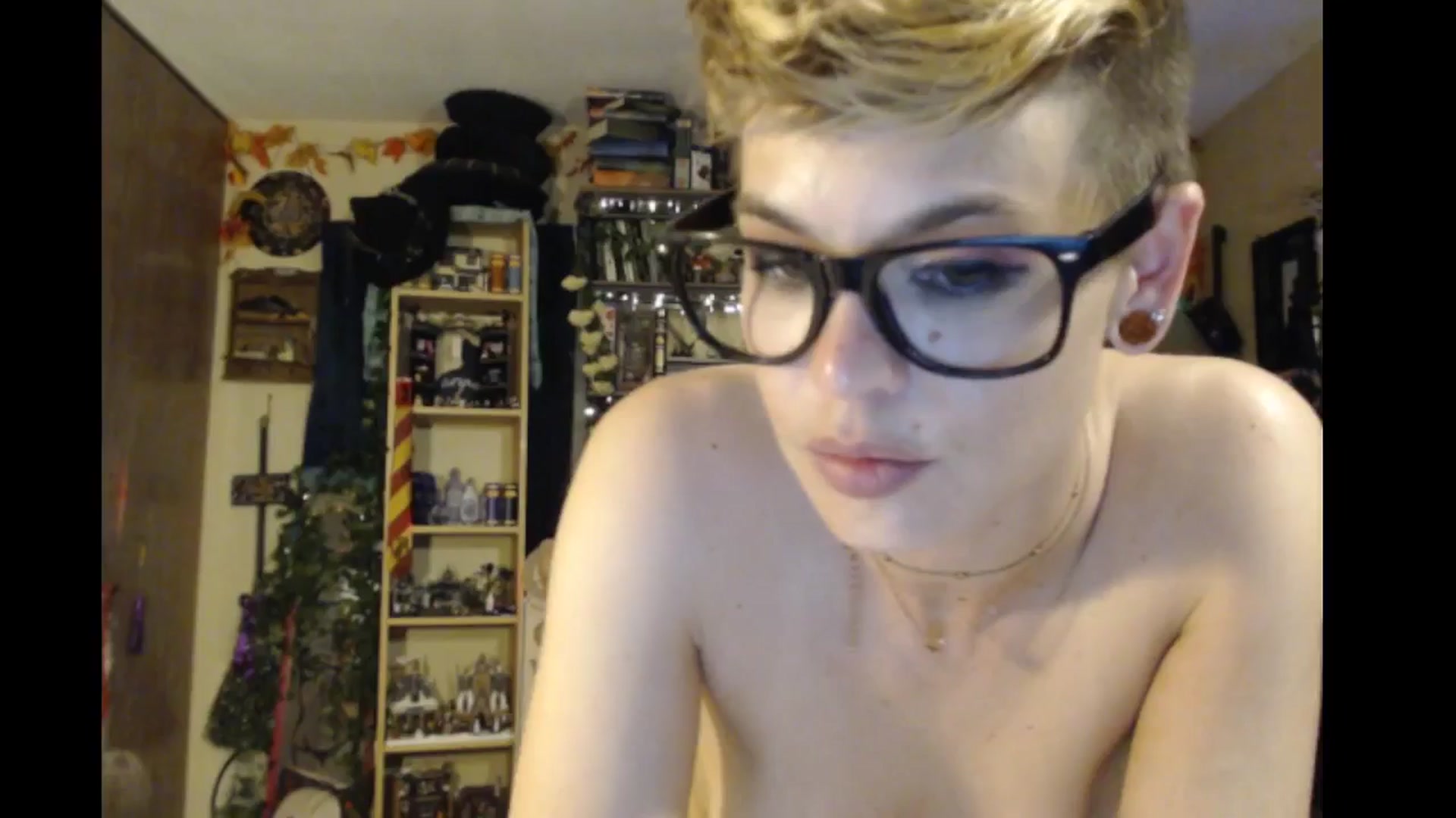 Gallery image thumbnail from Ancored's myfreecams stream on, 06/14/2024, 06:21 image 8 of 20