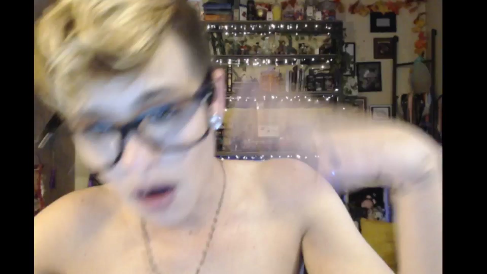 Gallery image thumbnail from Ancored's myfreecams stream on, 06/21/2024, 24:53 image 6 of 20