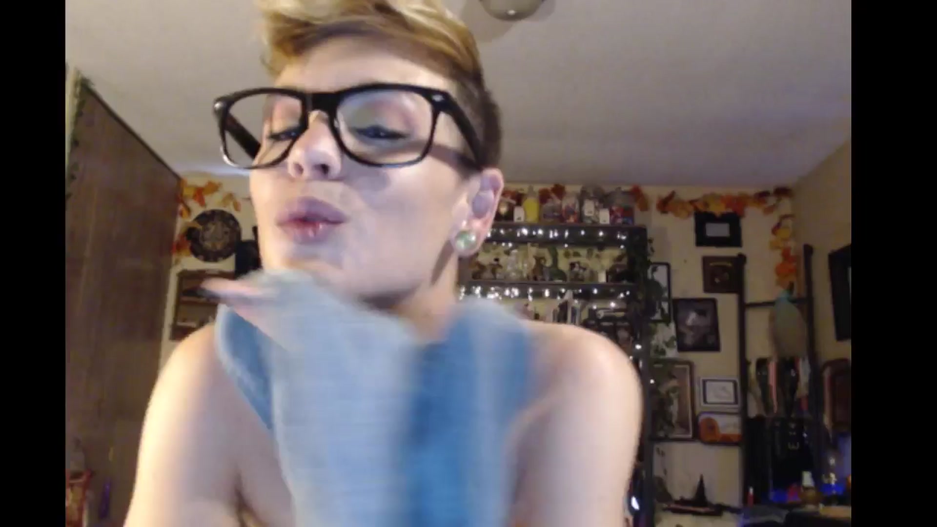 Gallery image thumbnail from Ancored's myfreecams stream on, 06/24/2024, 23:25 image 18 of 20