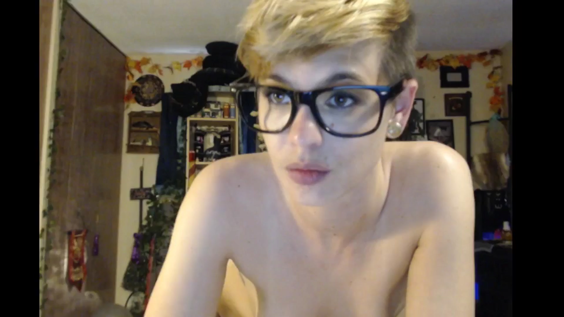 Gallery image thumbnail from Ancored's myfreecams stream on, 06/27/2024, 01:17 image 20 of 20