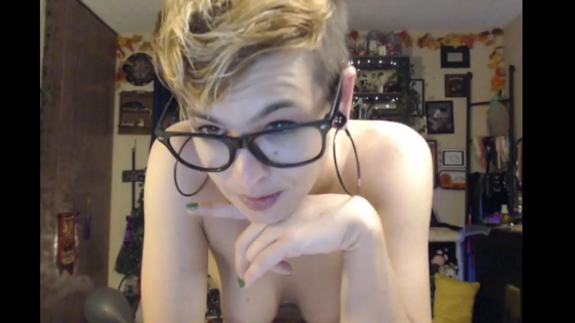 Gallery image thumbnail from Ancored's myfreecams stream on, 06/30/2024, 04:41 image 1 of 20