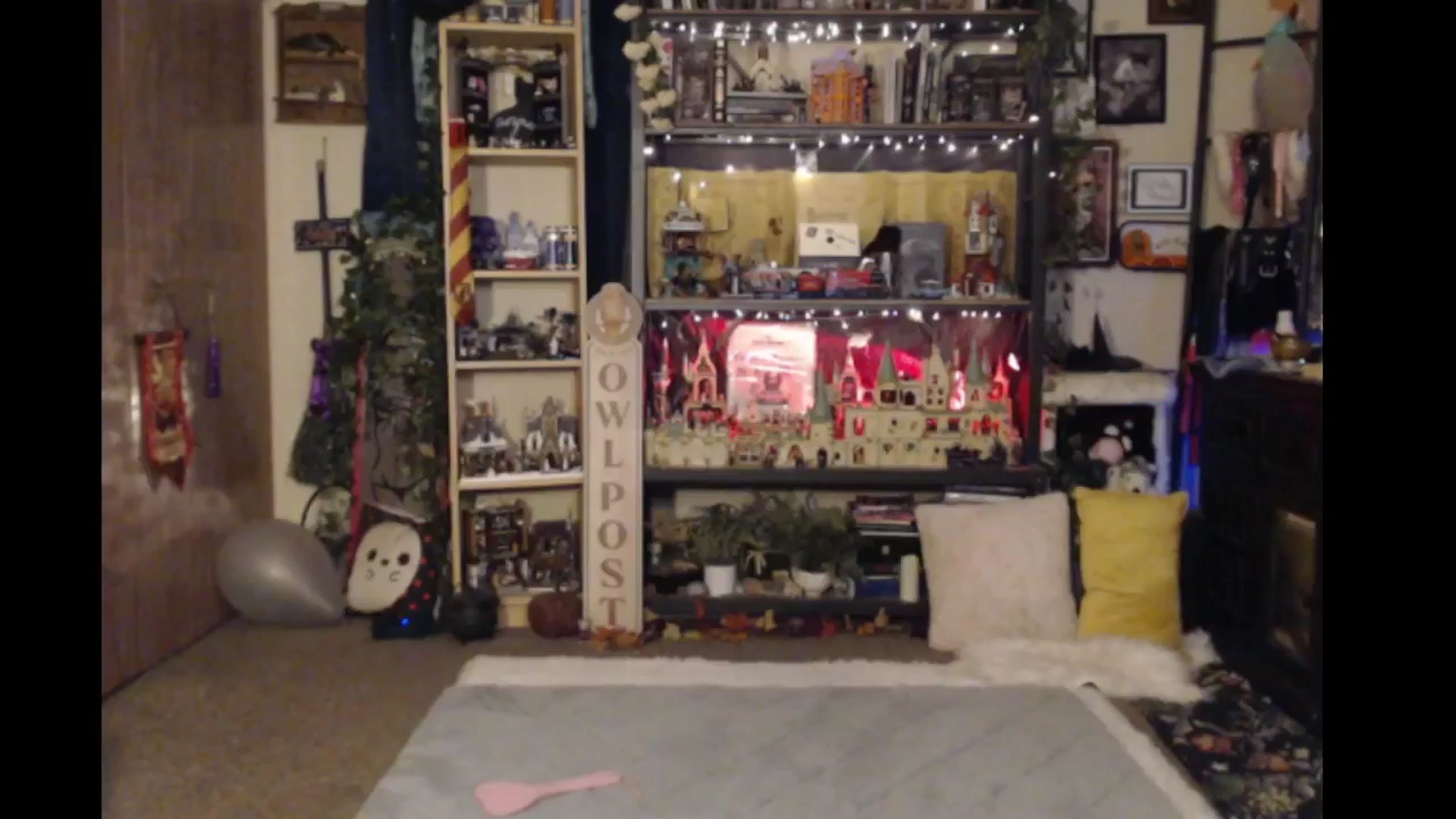 Gallery image thumbnail from Ancored's myfreecams stream on, 06/30/2024, 04:41 image 8 of 20