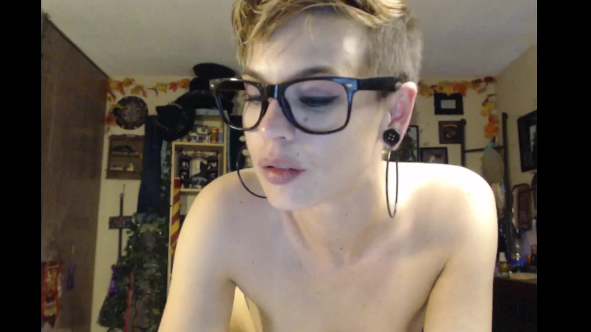 Gallery image thumbnail from Ancored's myfreecams stream on, 06/30/2024, 04:41 image 15 of 20