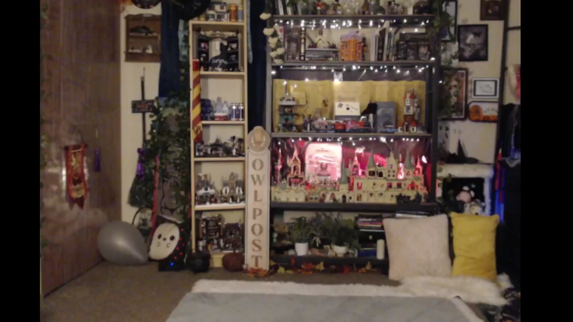 Gallery image thumbnail from Ancored's myfreecams stream on, 06/30/2024, 04:41 image 7 of 20
