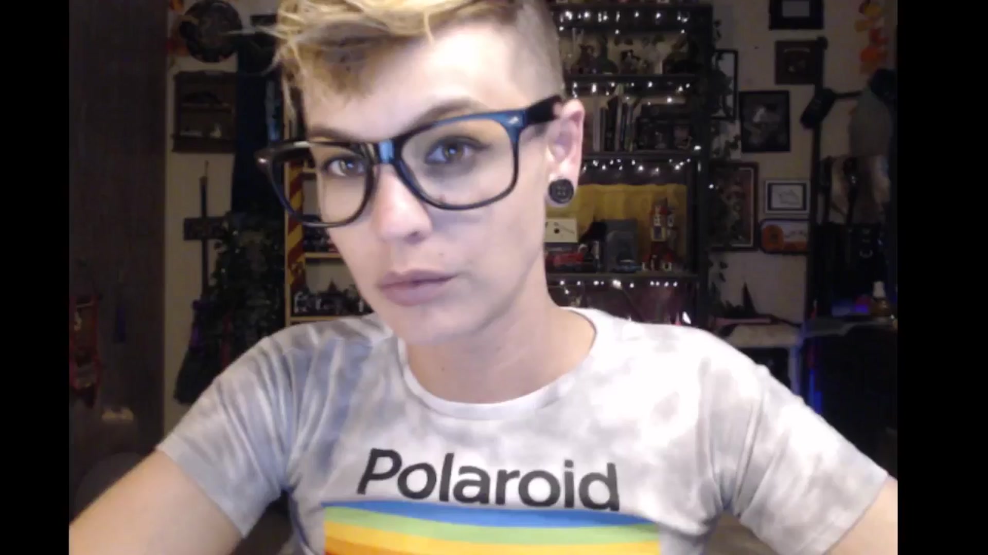 Gallery image thumbnail from Ancored's myfreecams stream on, 07/11/2024, 24:01 image 6 of 20
