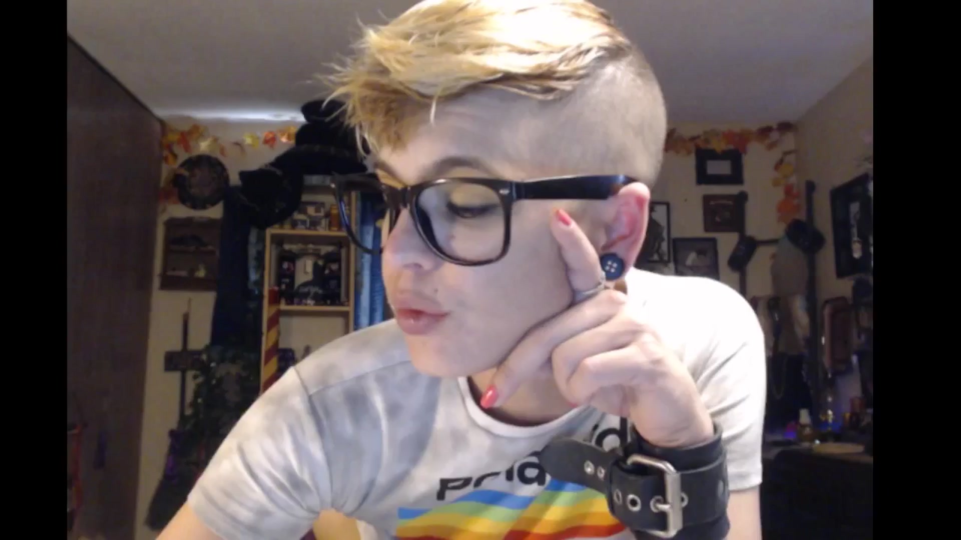 Gallery image thumbnail from Ancored's myfreecams stream on, 07/11/2024, 24:38 image 5 of 20