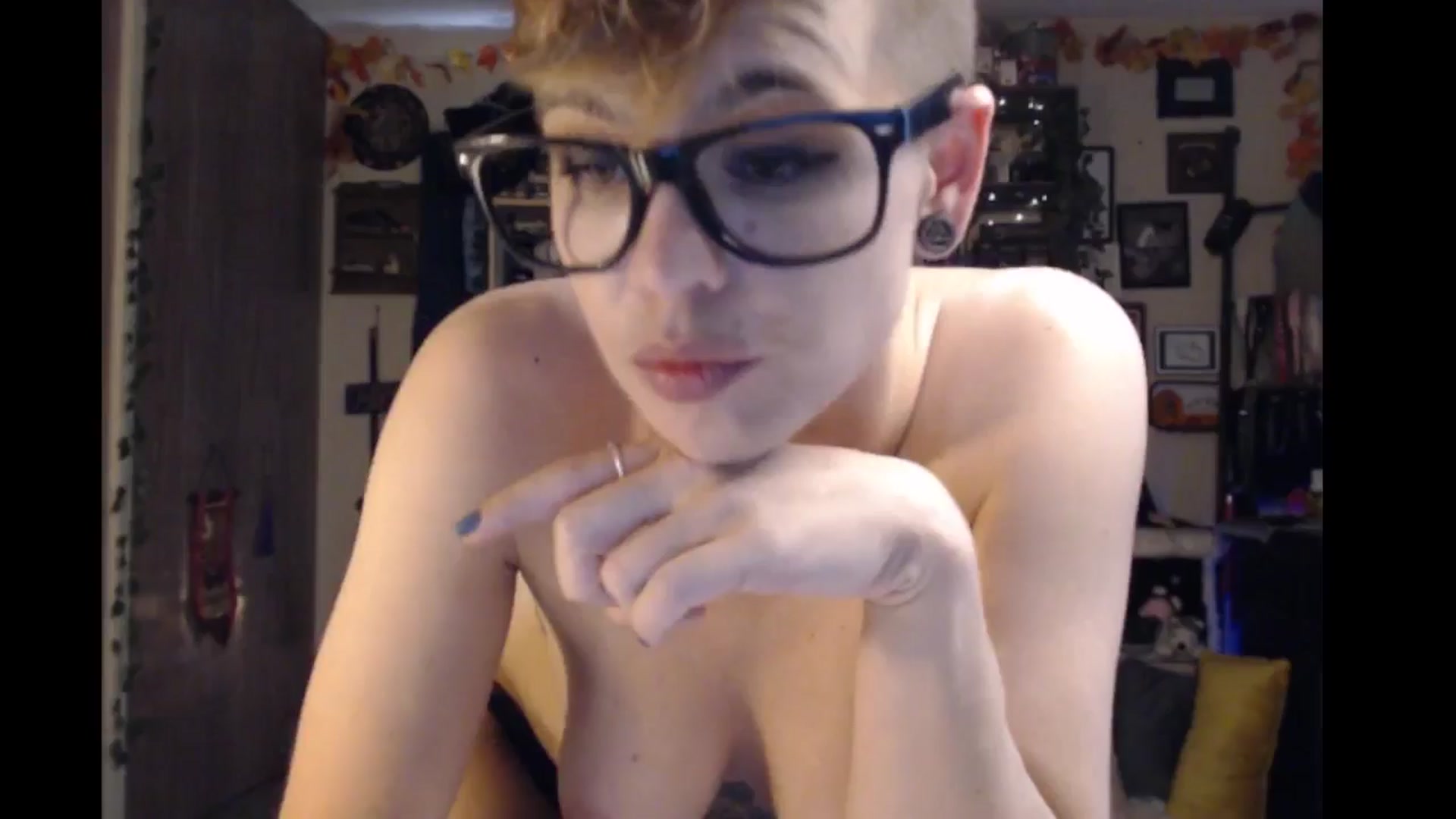 Gallery image thumbnail from Ancored's myfreecams stream on, 07/22/2024, 23:38 image 10 of 20