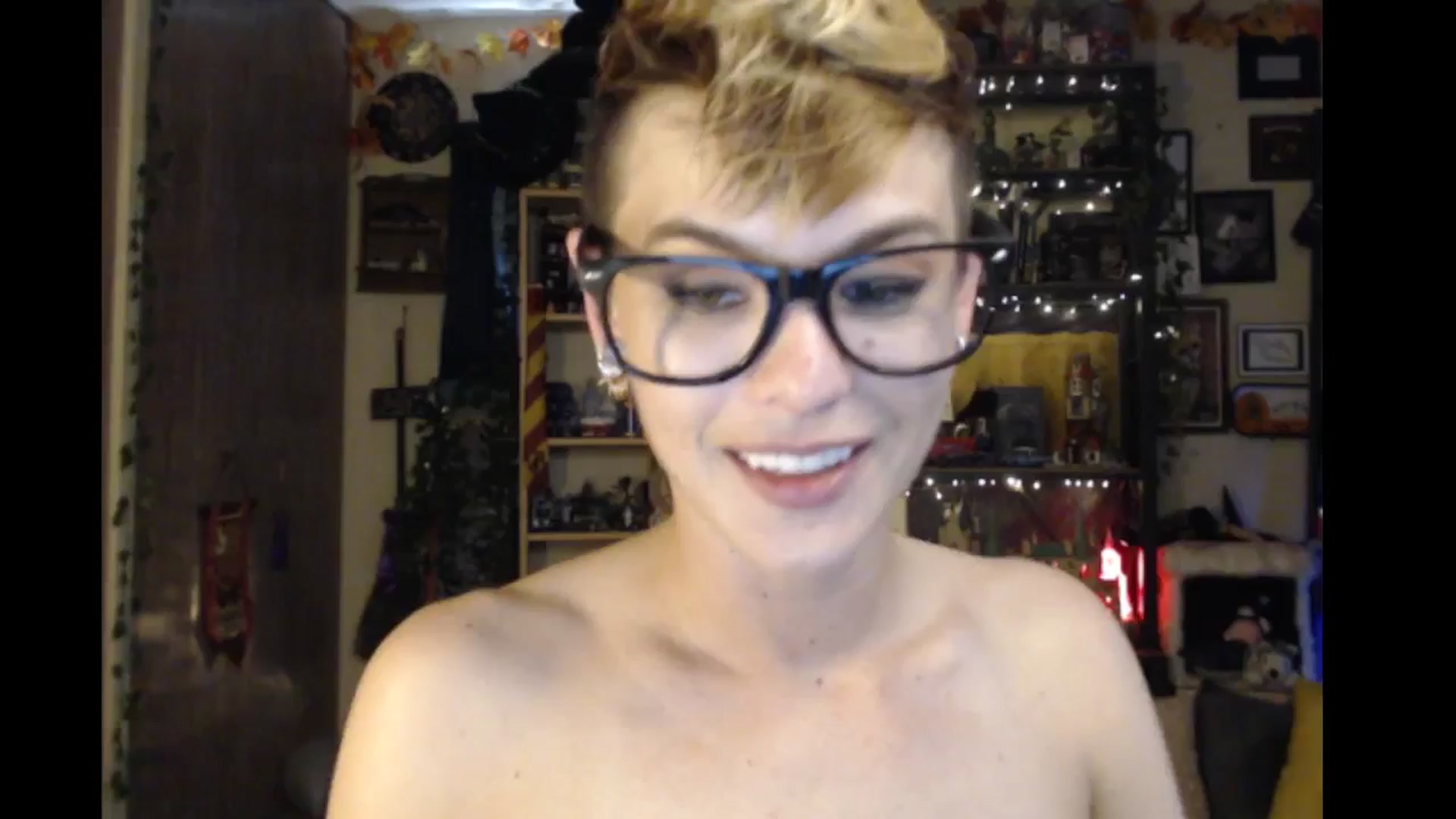 Gallery image thumbnail from Ancored's myfreecams stream on, 07/26/2024, 24:02 image 9 of 20