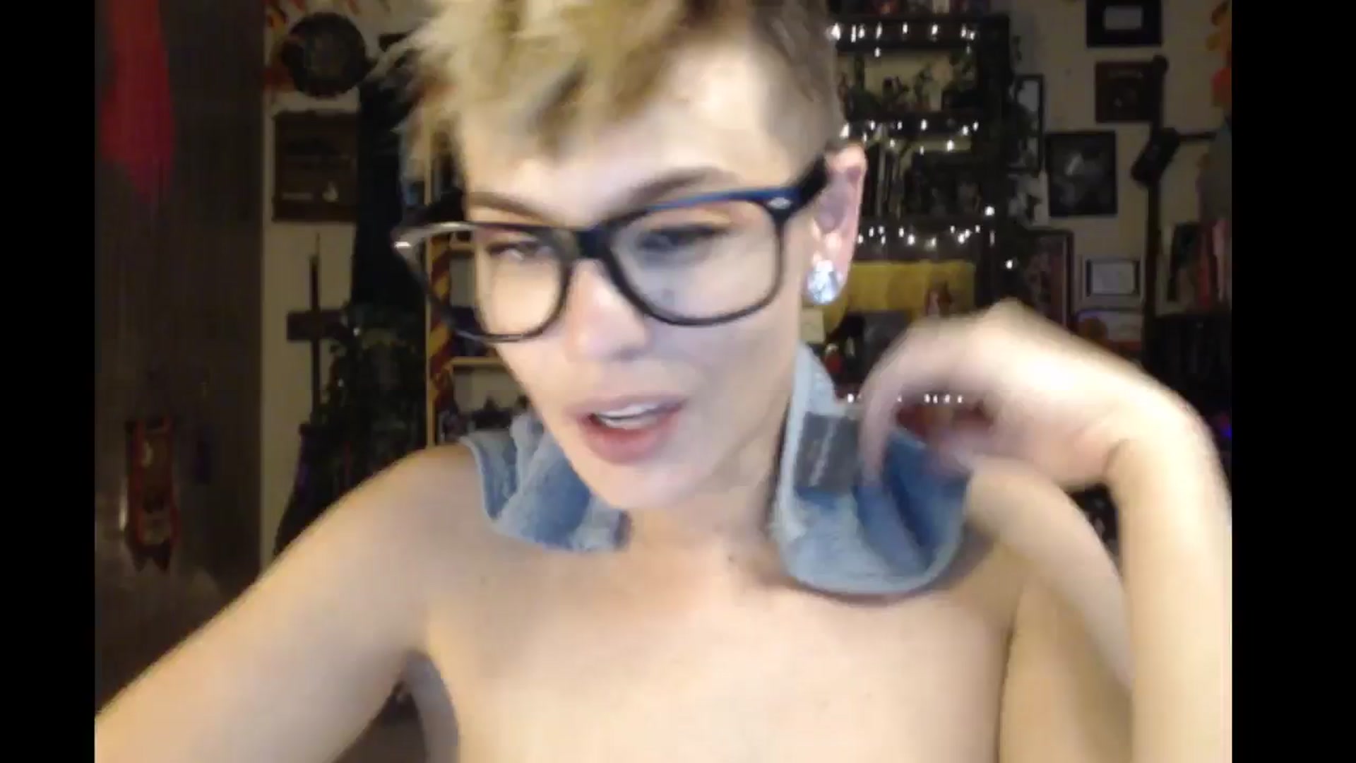 Gallery image thumbnail from Ancored's myfreecams stream on, 07/31/2024, 24:48 image 14 of 20