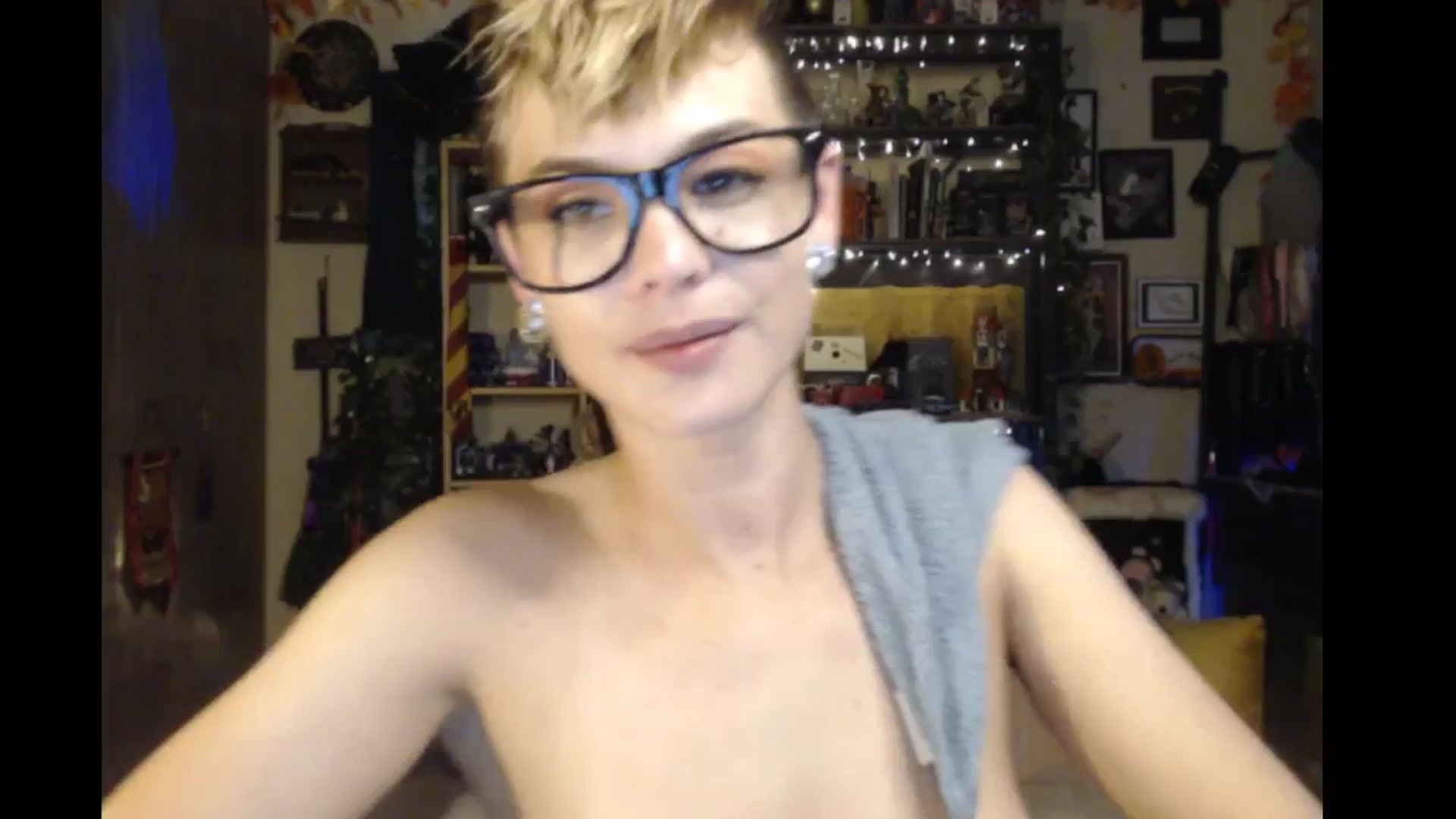 Gallery image thumbnail from Ancored's myfreecams stream on, 07/31/2024, 24:48 image 16 of 20
