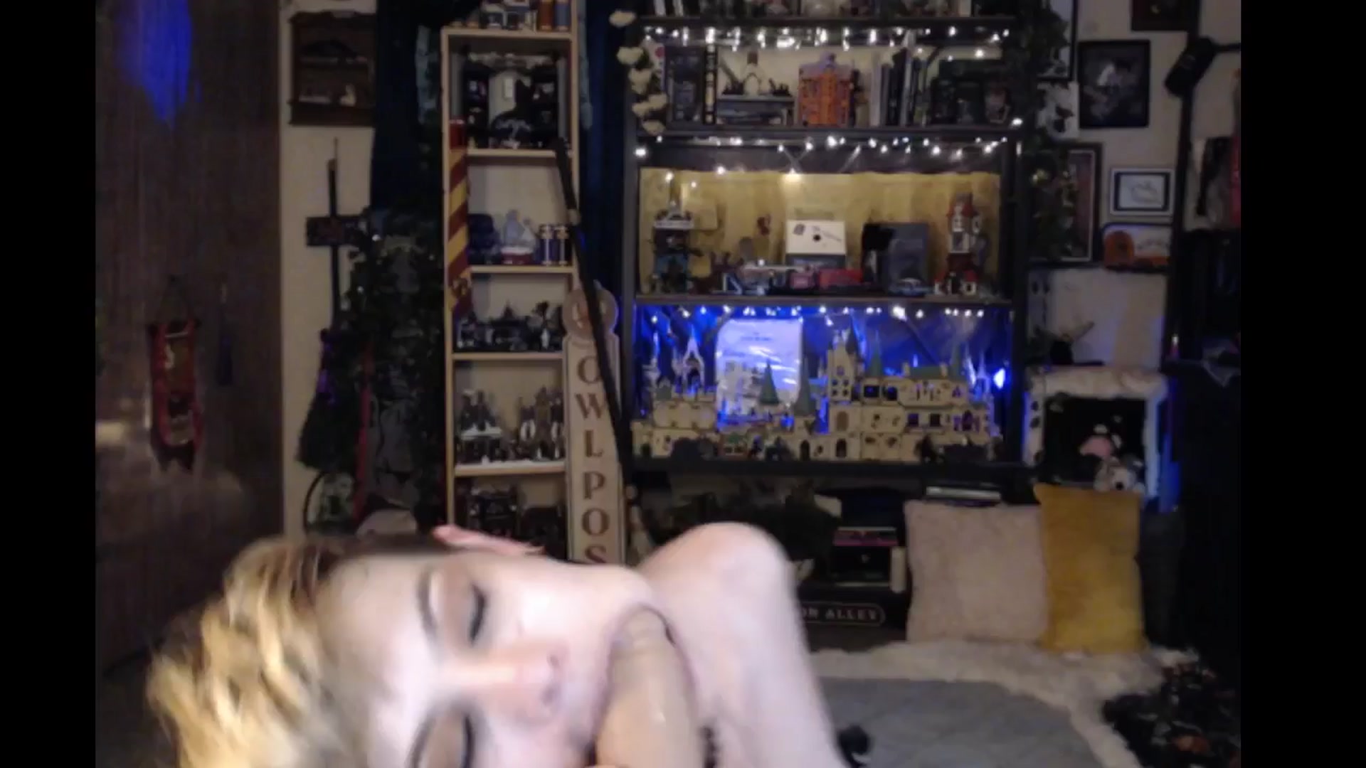 Gallery image thumbnail from Ancored's myfreecams stream on, 08/07/2024, 24:01 image 5 of 20