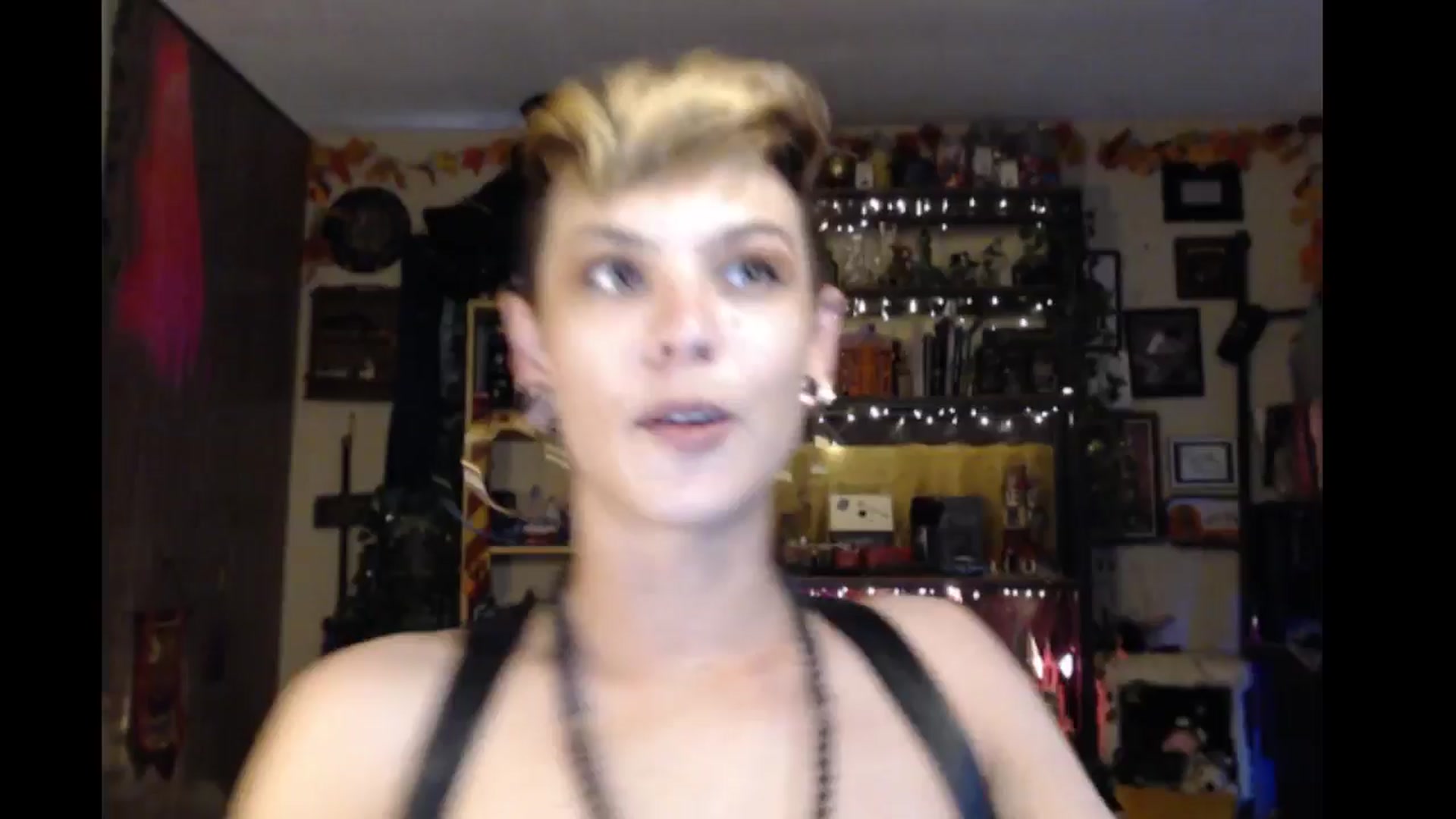 Gallery image thumbnail from Ancored's myfreecams stream on, 08/07/2024, 24:27 image 5 of 20