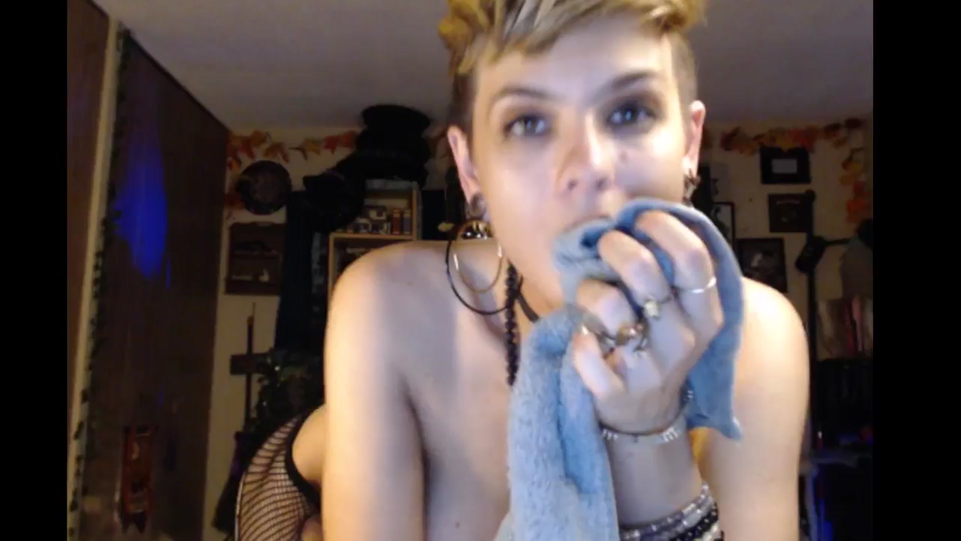 Gallery image thumbnail from Ancored's myfreecams stream on, 08/07/2024, 02:26 image 20 of 20