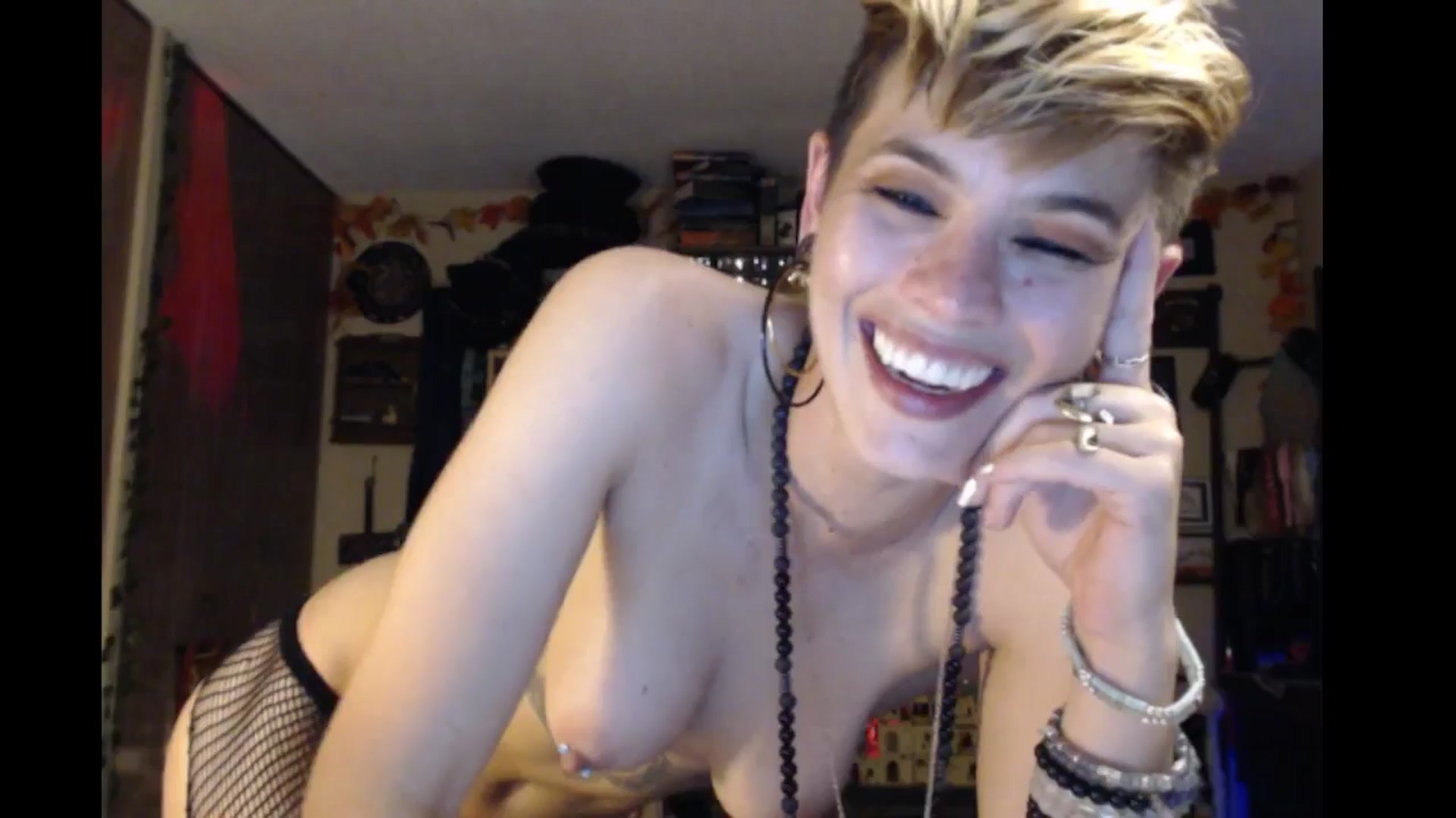 Gallery image thumbnail from Ancored's myfreecams stream on, 08/07/2024, 02:26 image 14 of 20