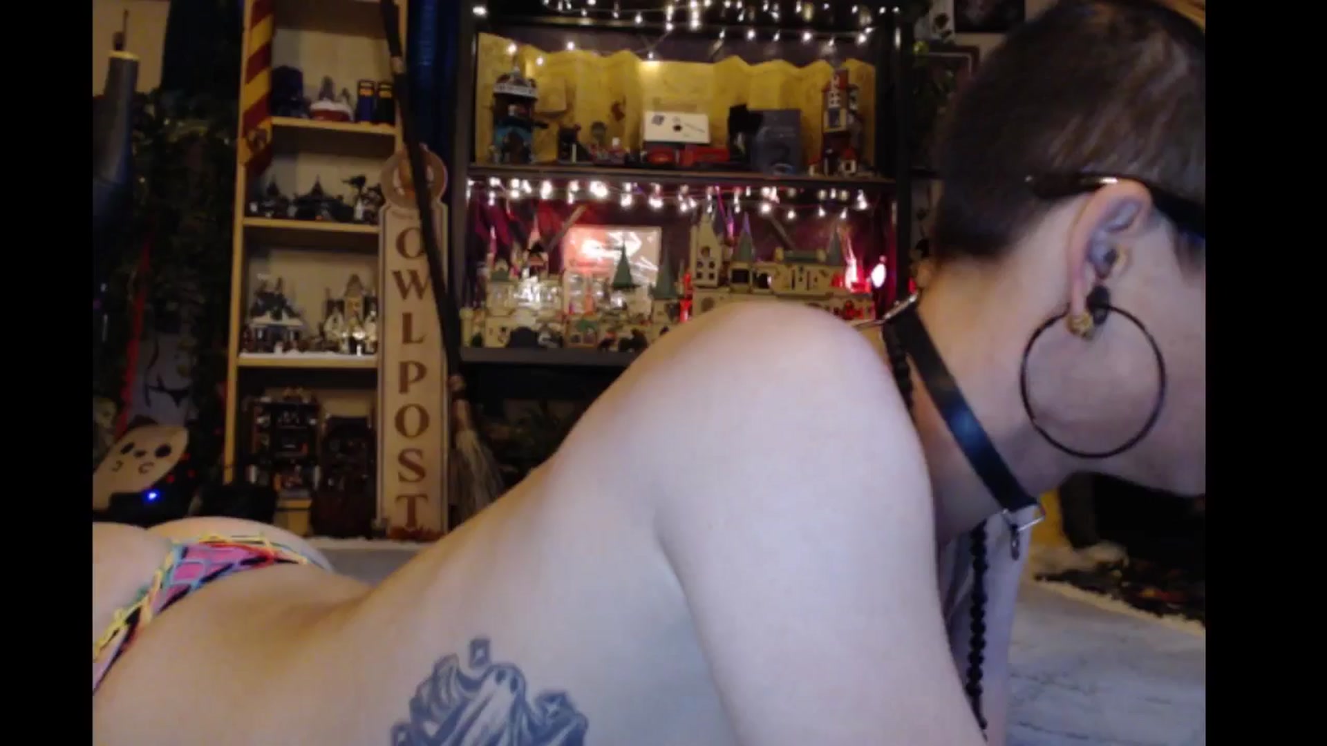 Gallery image thumbnail from Ancored's myfreecams stream on, 08/08/2024, 01:11 image 13 of 20