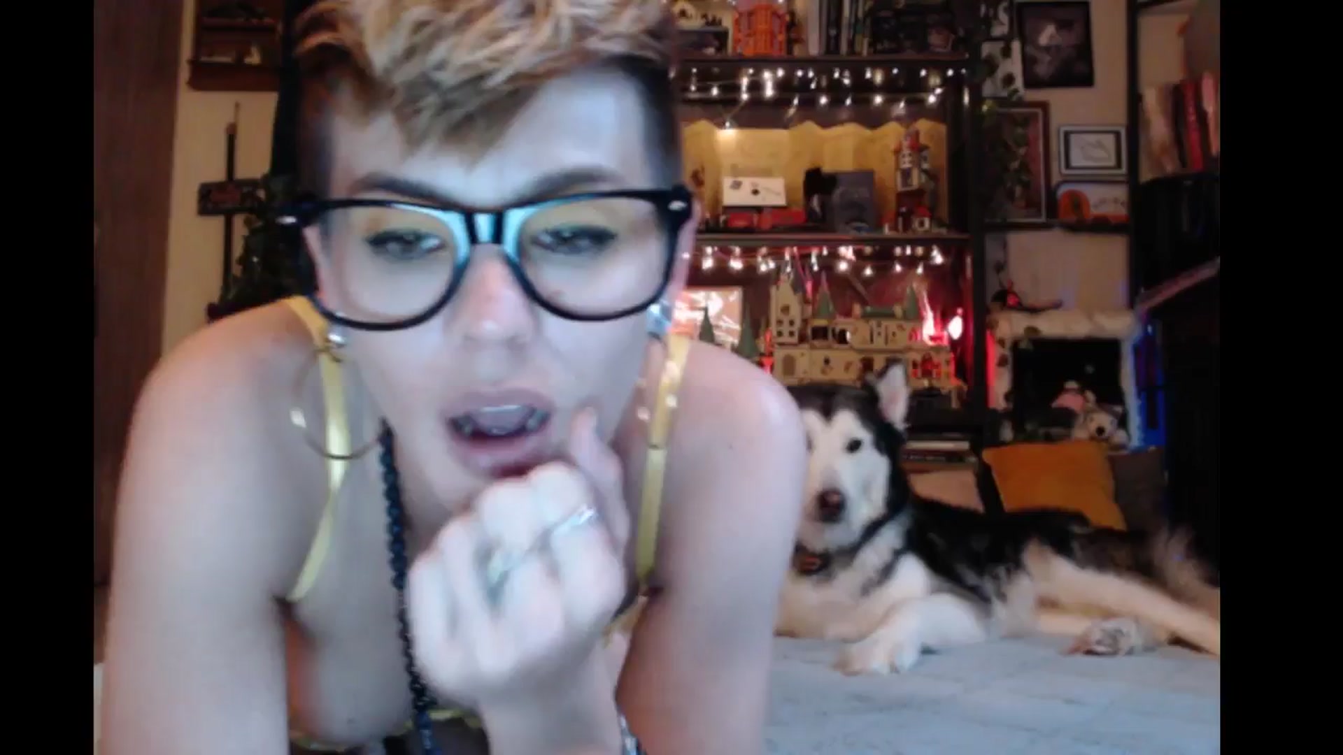 Gallery image thumbnail from Ancored's myfreecams stream on, 08/09/2024, 24:18 image 14 of 20