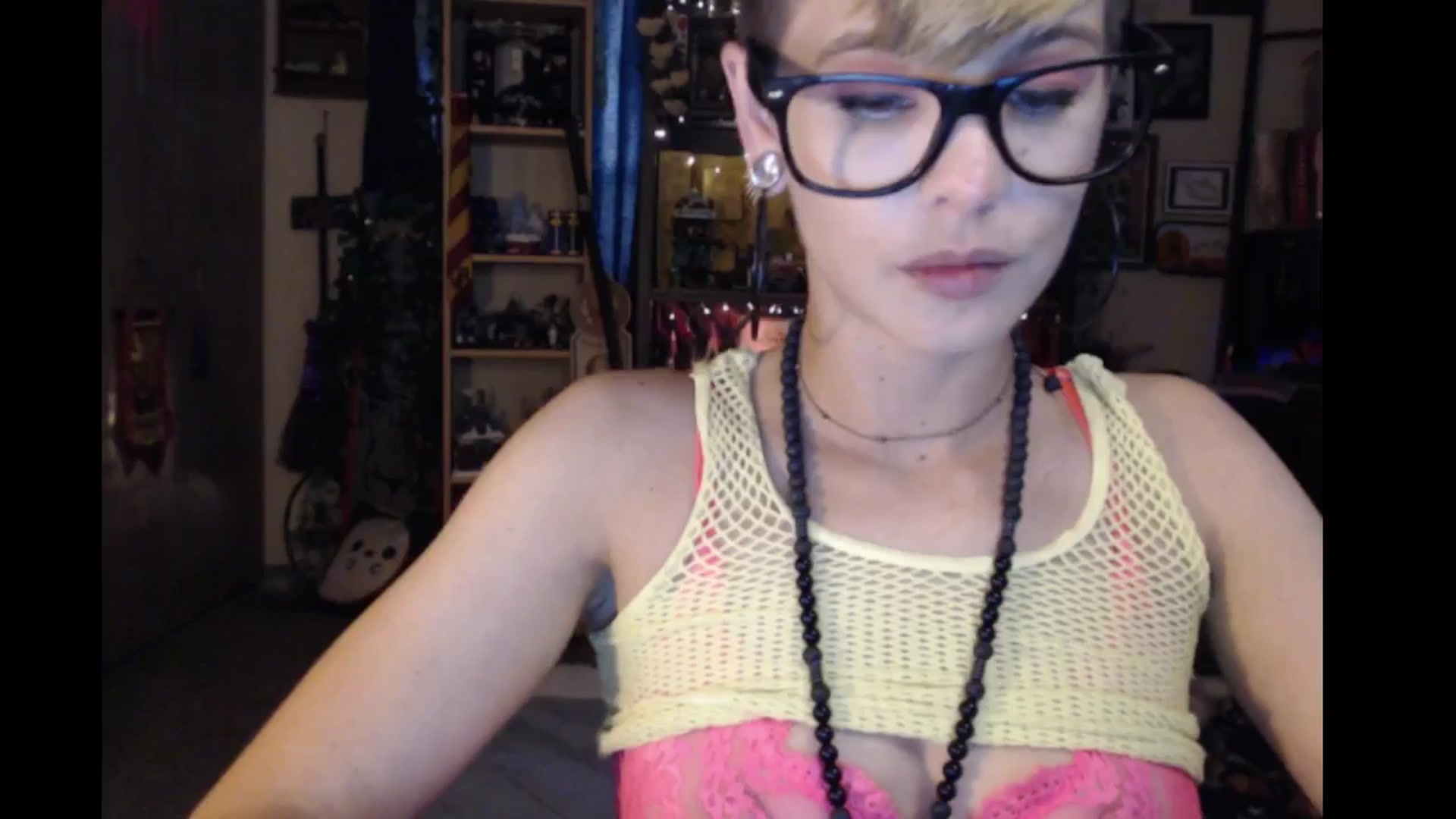 Gallery image thumbnail from Ancored's myfreecams stream on, 08/11/2024, 21:06 image 5 of 20
