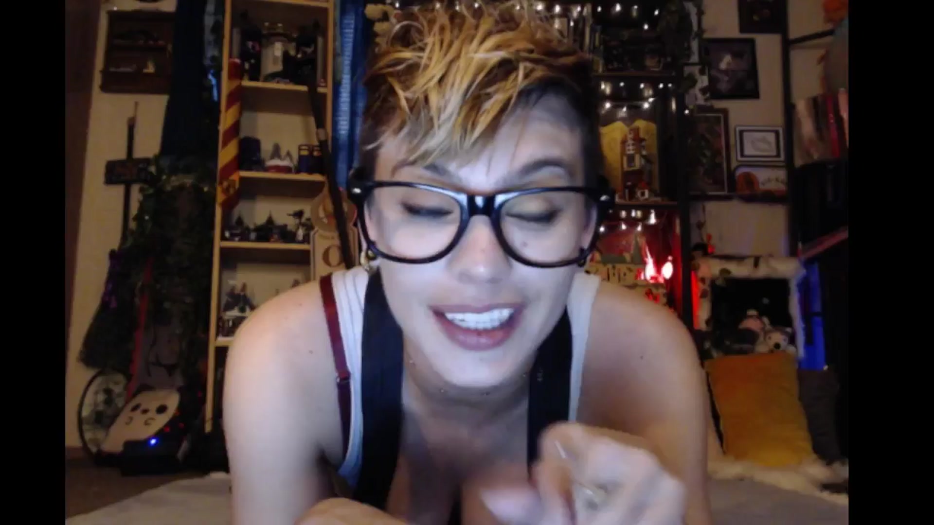 Gallery image thumbnail from Ancored's myfreecams stream on, 08/15/2024, 19:39 image 14 of 20