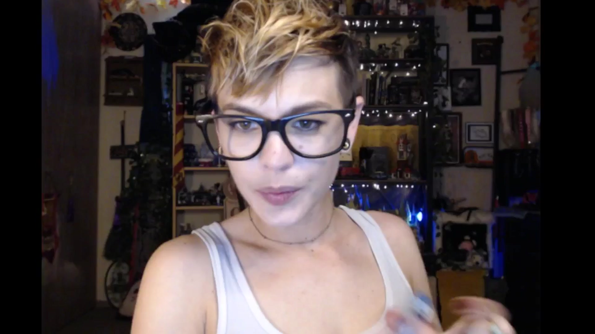 Gallery image thumbnail from Ancored's myfreecams stream on, 08/15/2024, 20:39 image 1 of 20