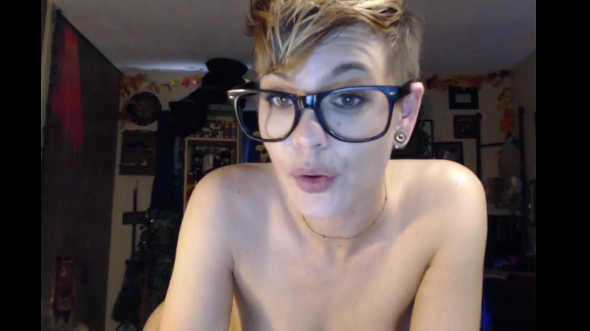 Gallery image thumbnail from Ancored's myfreecams stream on, 08/15/2024, 23:47 image 9 of 20