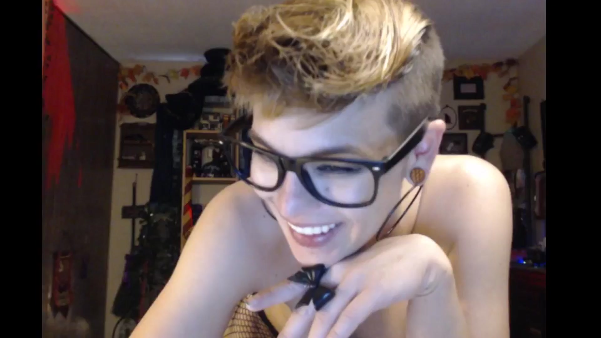 Gallery image thumbnail from Ancored's myfreecams stream on, 09/06/2024, 02:05 image 12 of 20