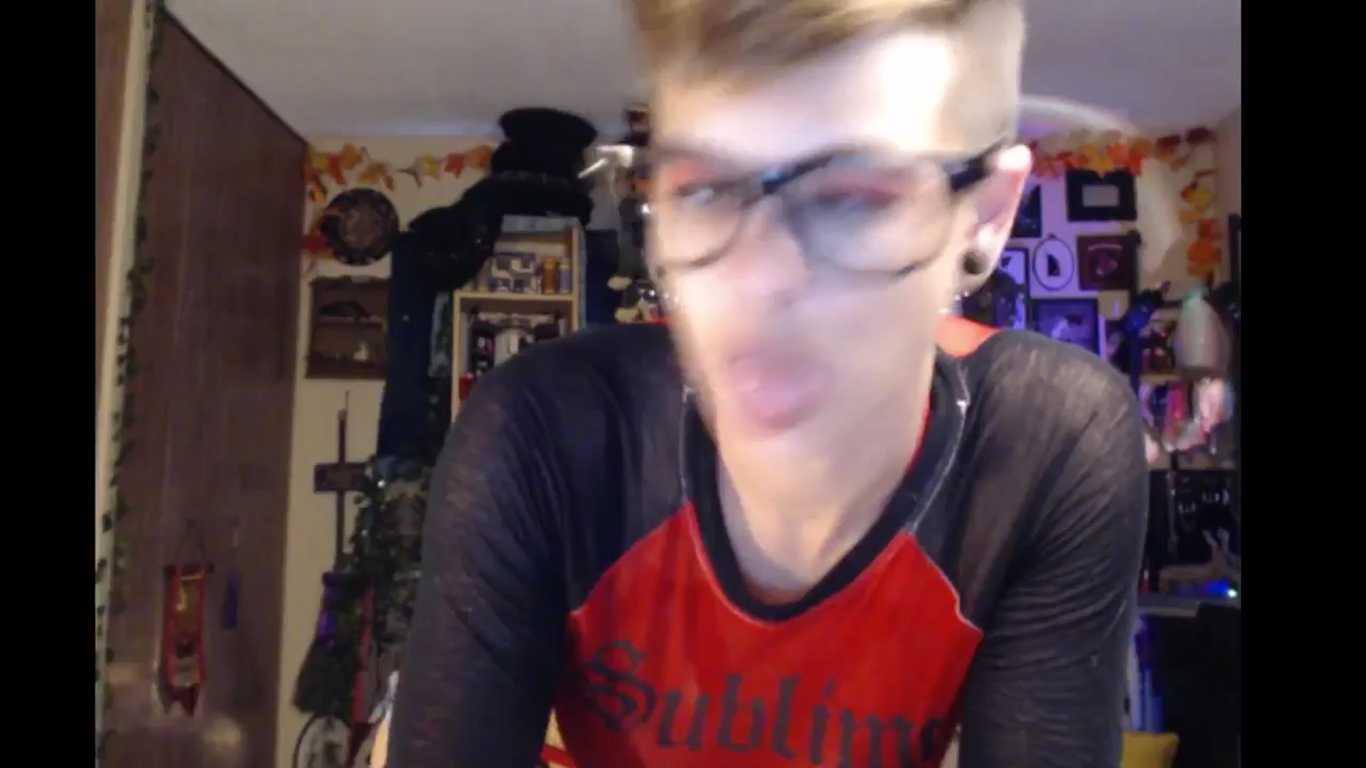 Gallery image thumbnail from Ancored's myfreecams stream on, 09/13/2024, 01:02 image 19 of 20