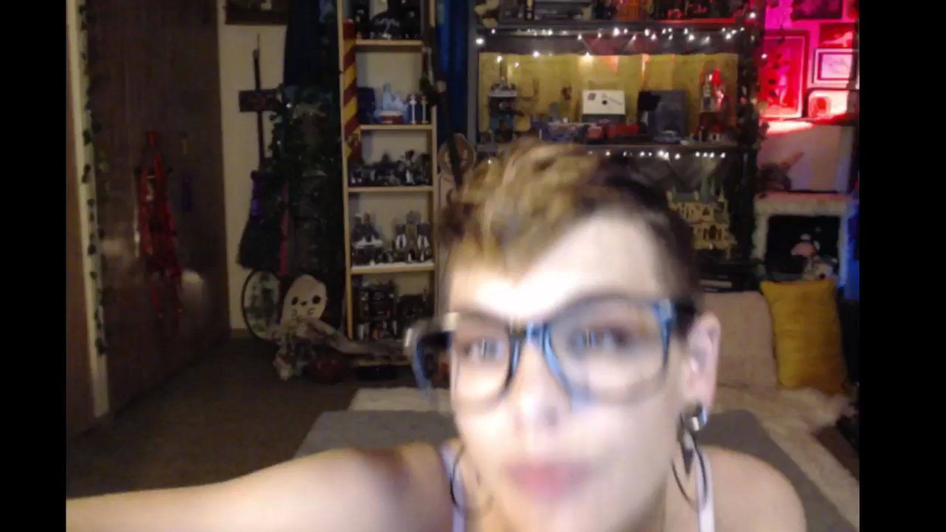Gallery image thumbnail from Ancored's myfreecams stream on, 09/14/2024, 24:42 image 10 of 20
