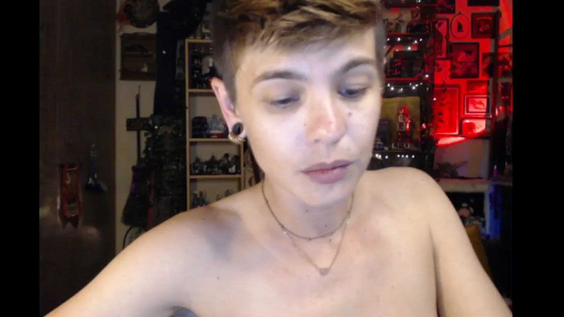 Gallery image thumbnail from Ancored's myfreecams stream on, 09/28/2024, 02:53 image 11 of 20