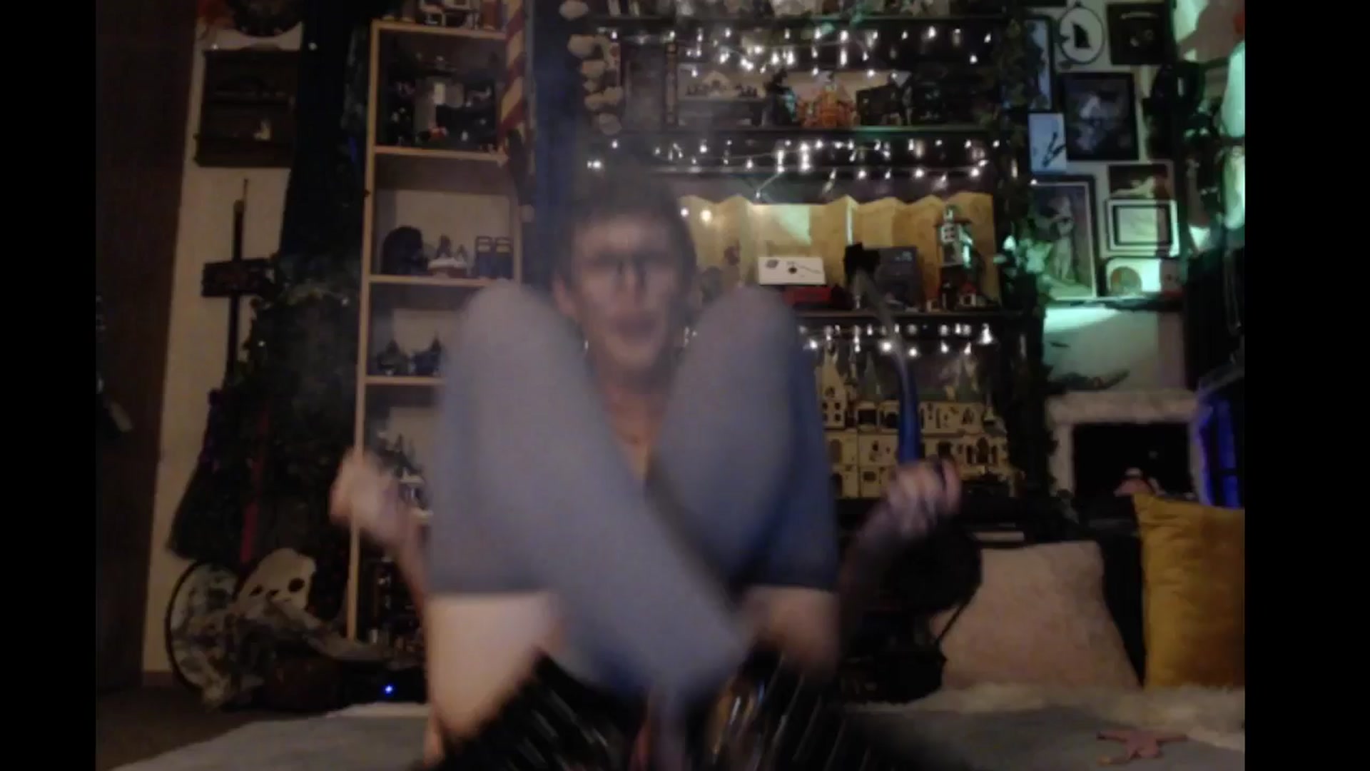 Gallery image thumbnail from Ancored's myfreecams stream on, 09/30/2024, 24:01 image 12 of 20