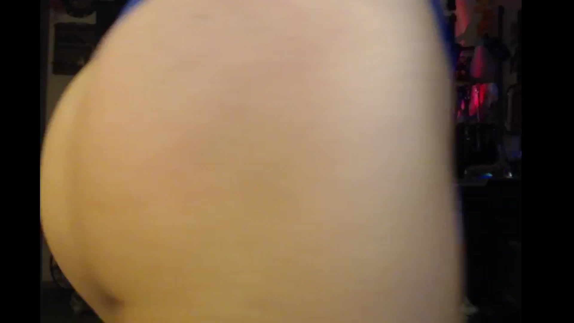 Gallery image thumbnail from Ancored's myfreecams stream on, 10/05/2024, 01:10 image 18 of 20