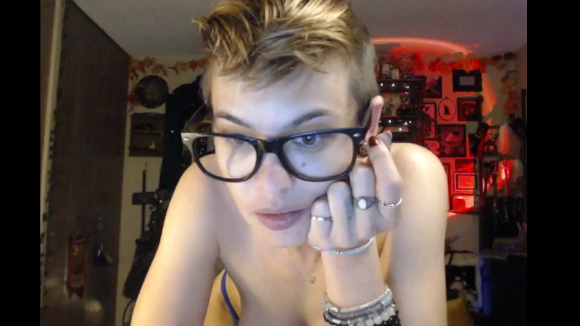Gallery image thumbnail from Ancored's myfreecams stream on, 10/05/2024, 01:10 image 3 of 20