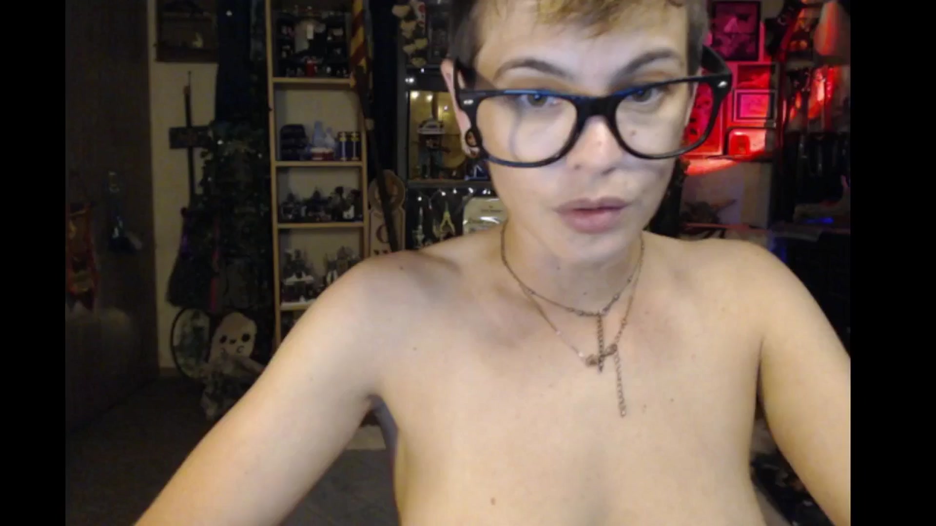 Gallery image thumbnail from Ancored's myfreecams stream on, 10/05/2024, 01:10 image 12 of 20