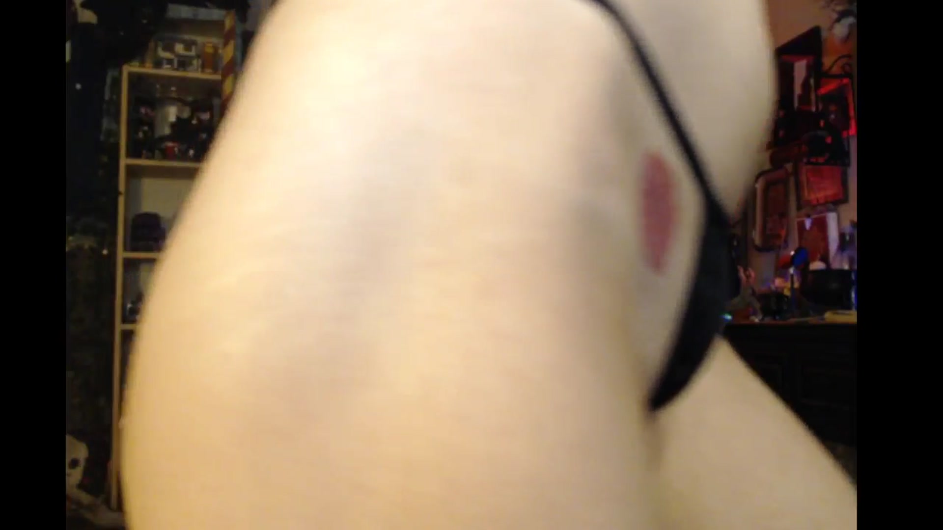 Gallery image thumbnail from Ancored's myfreecams stream on, 10/08/2024, 02:57 image 16 of 20