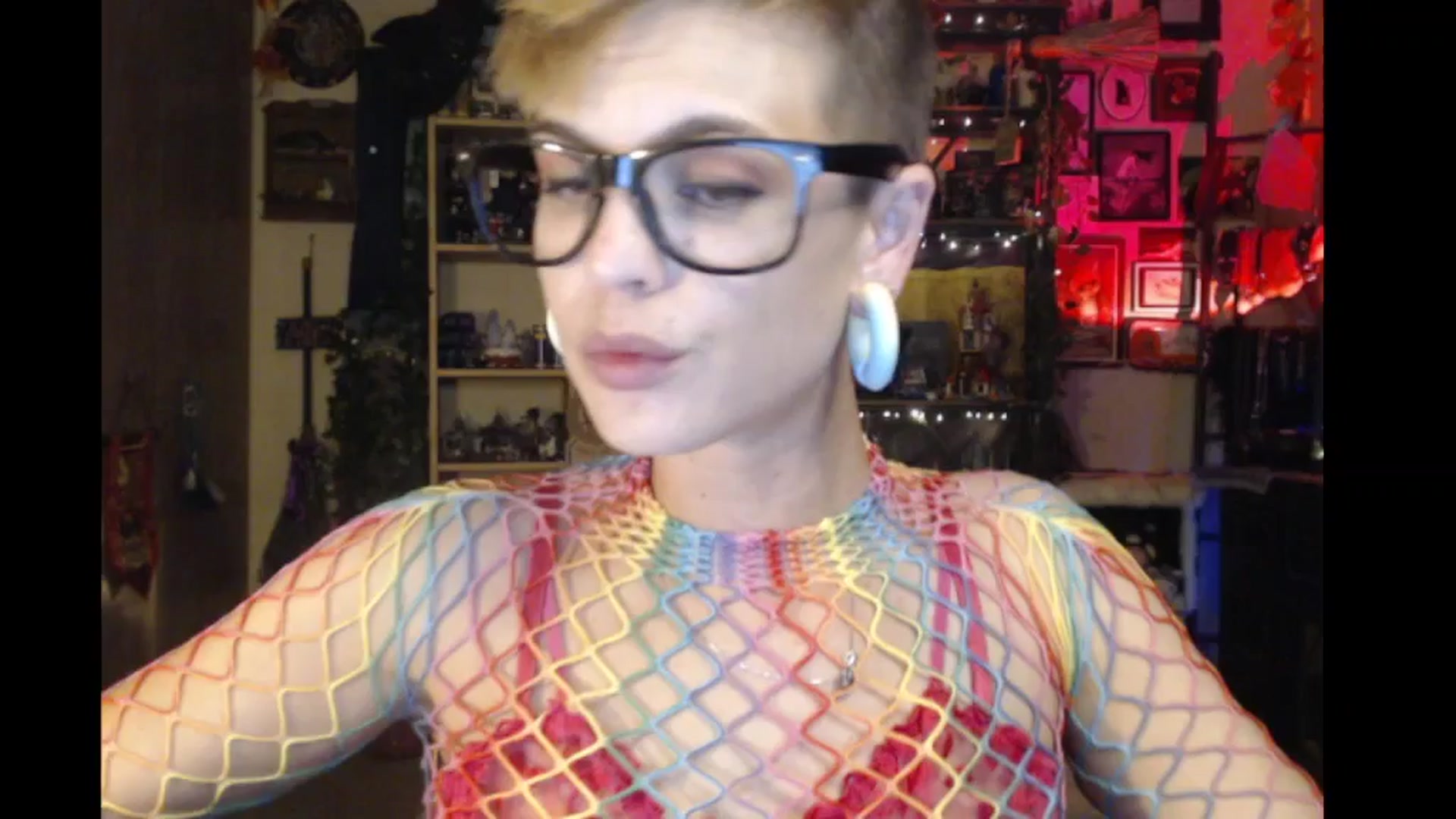 Gallery image thumbnail from Ancored's myfreecams stream on, 10/30/2024, 02:04 image 11 of 20