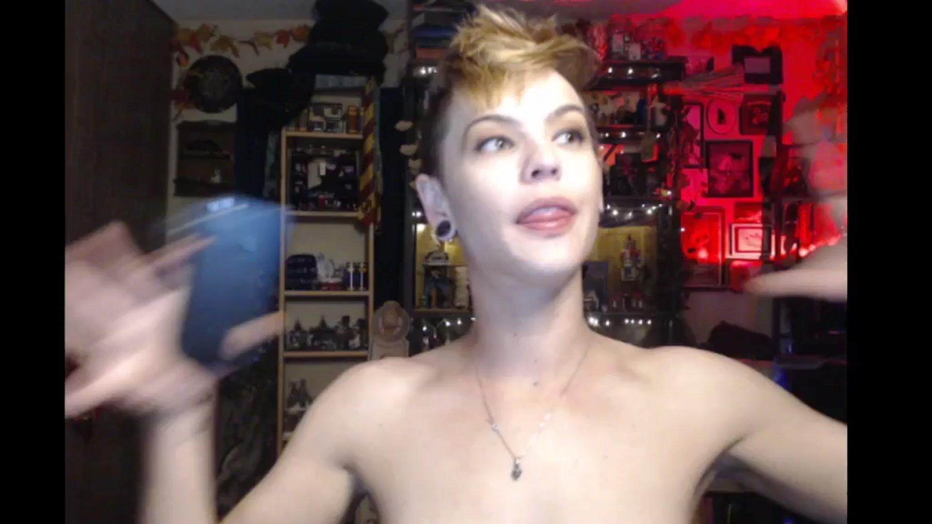 Gallery image thumbnail from Ancored's myfreecams stream on, 11/07/2024, 02:50 image 19 of 20