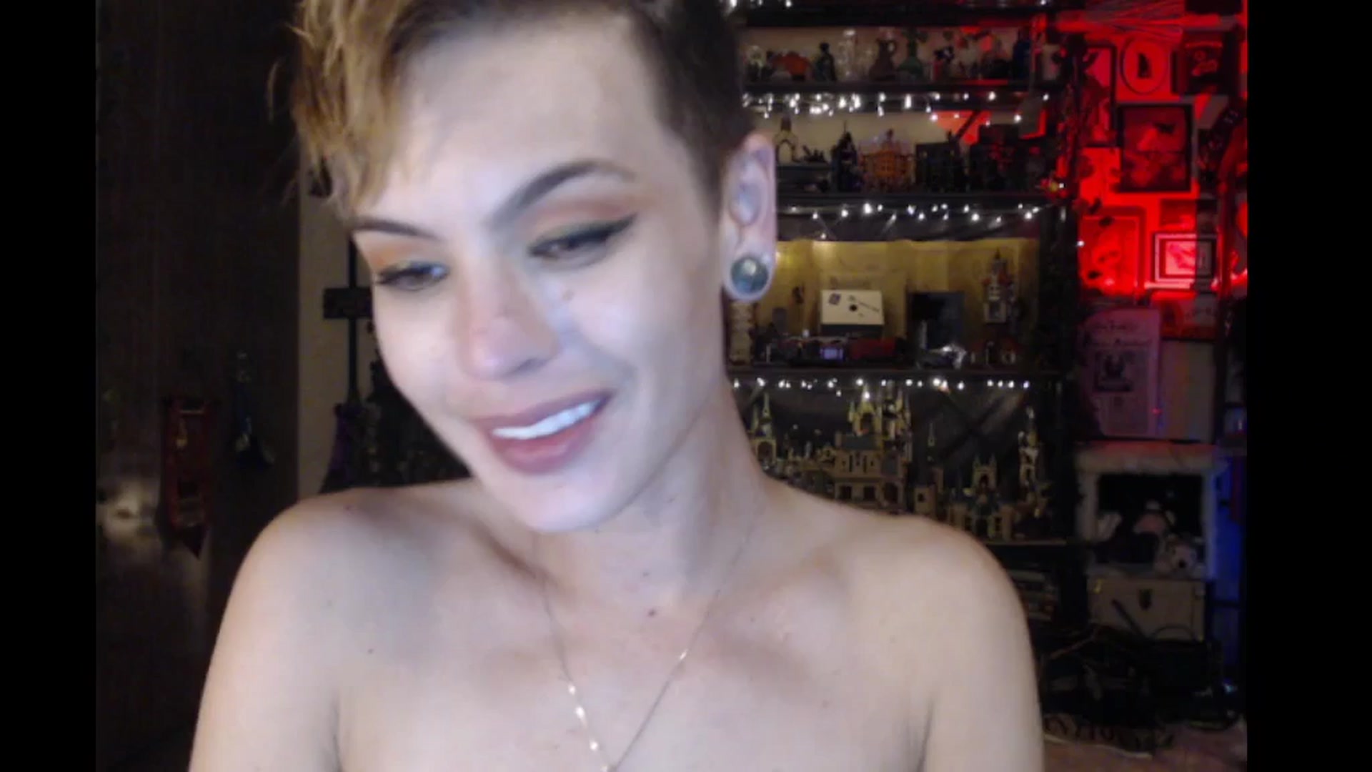Gallery image thumbnail from Ancored's myfreecams stream on, 11/13/2024, 01:42 image 19 of 20