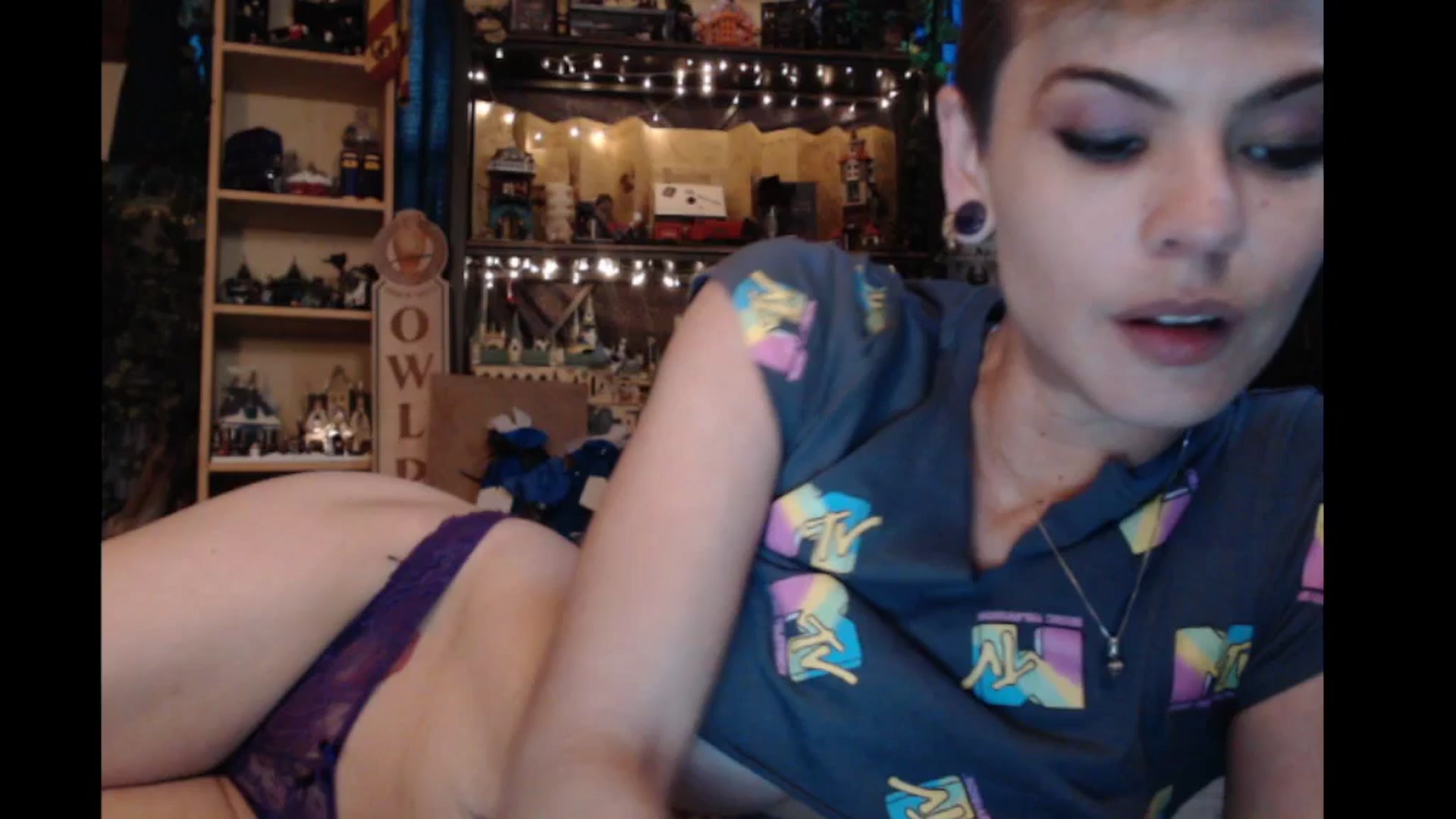 Gallery image thumbnail from Ancored's myfreecams stream on, 11/14/2024, 20:05 image 2 of 20