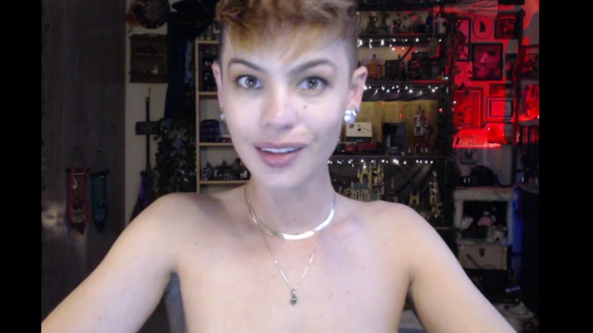 Gallery image thumbnail from Ancored's myfreecams stream on, 11/24/2024, 22:10 image 3 of 20
