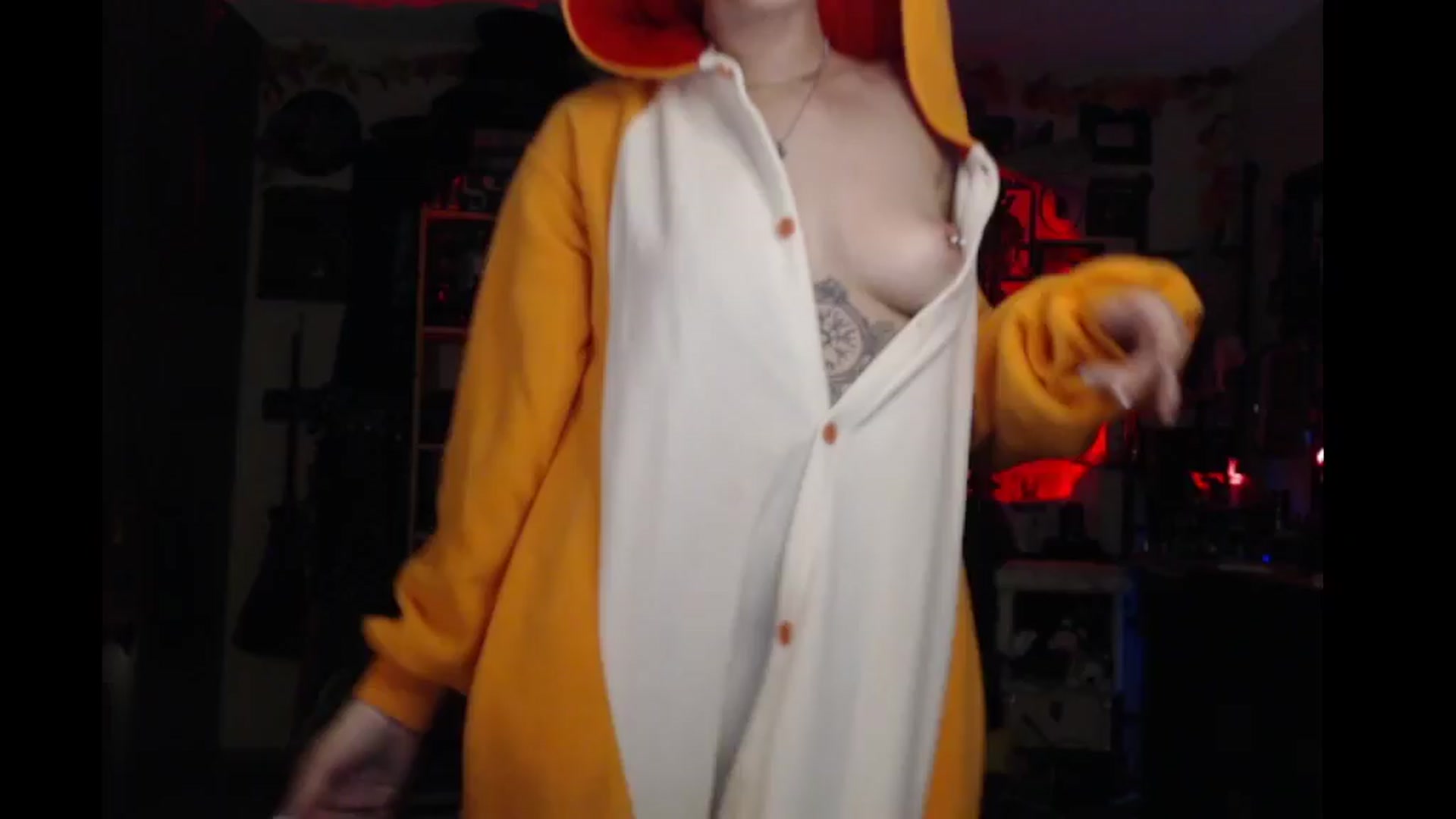Gallery image thumbnail from Ancored's myfreecams stream on, 11/28/2024, 02:05 image 3 of 20