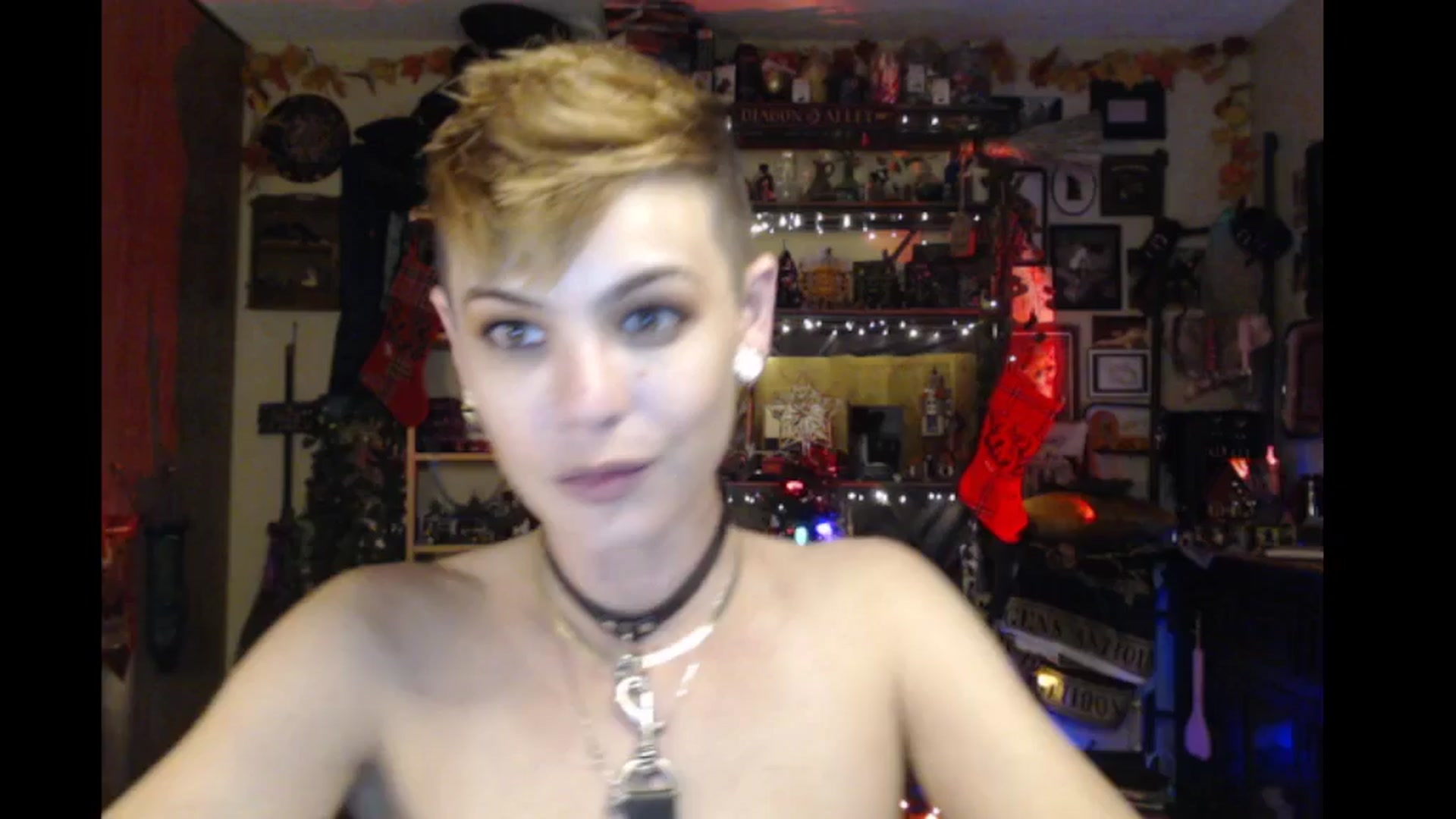 Gallery image thumbnail from Ancored's myfreecams stream on, 11/30/2024, 01:49 image 7 of 20