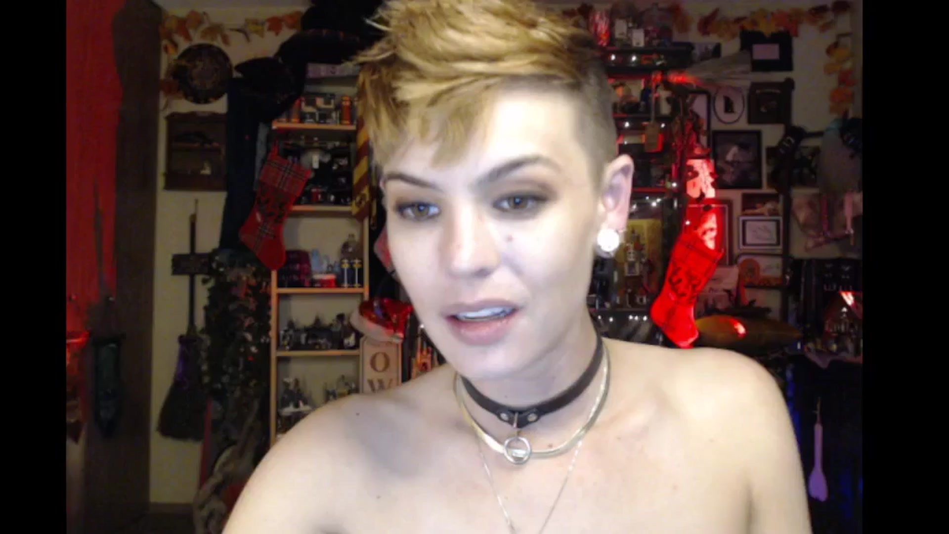 Gallery image thumbnail from Ancored's myfreecams stream on, 11/30/2024, 01:49 image 19 of 20