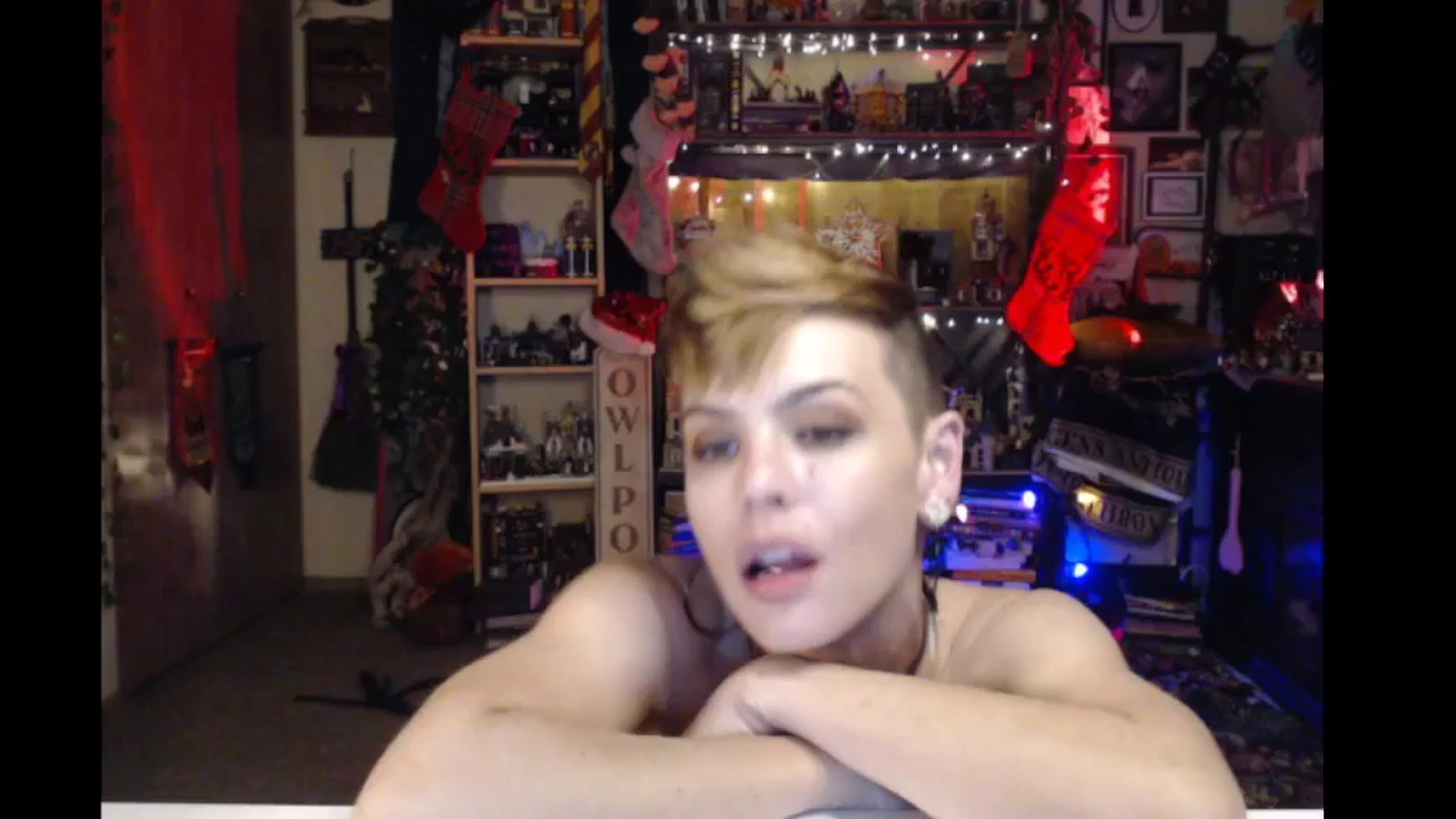 Gallery image thumbnail from Ancored's myfreecams stream on, 11/30/2024, 01:49 image 2 of 20