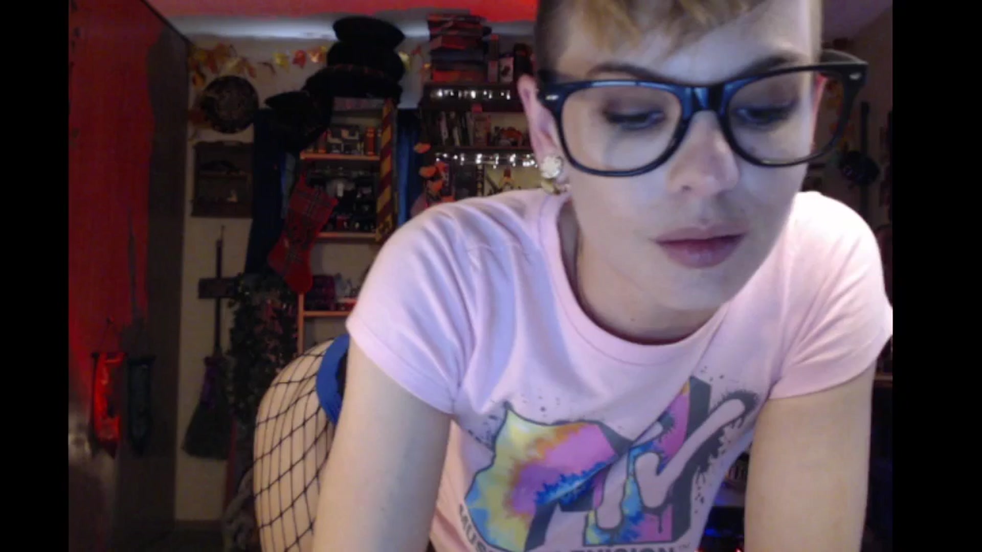 Gallery image thumbnail from Ancored's myfreecams stream on, 11/30/2024, 21:27 image 20 of 20