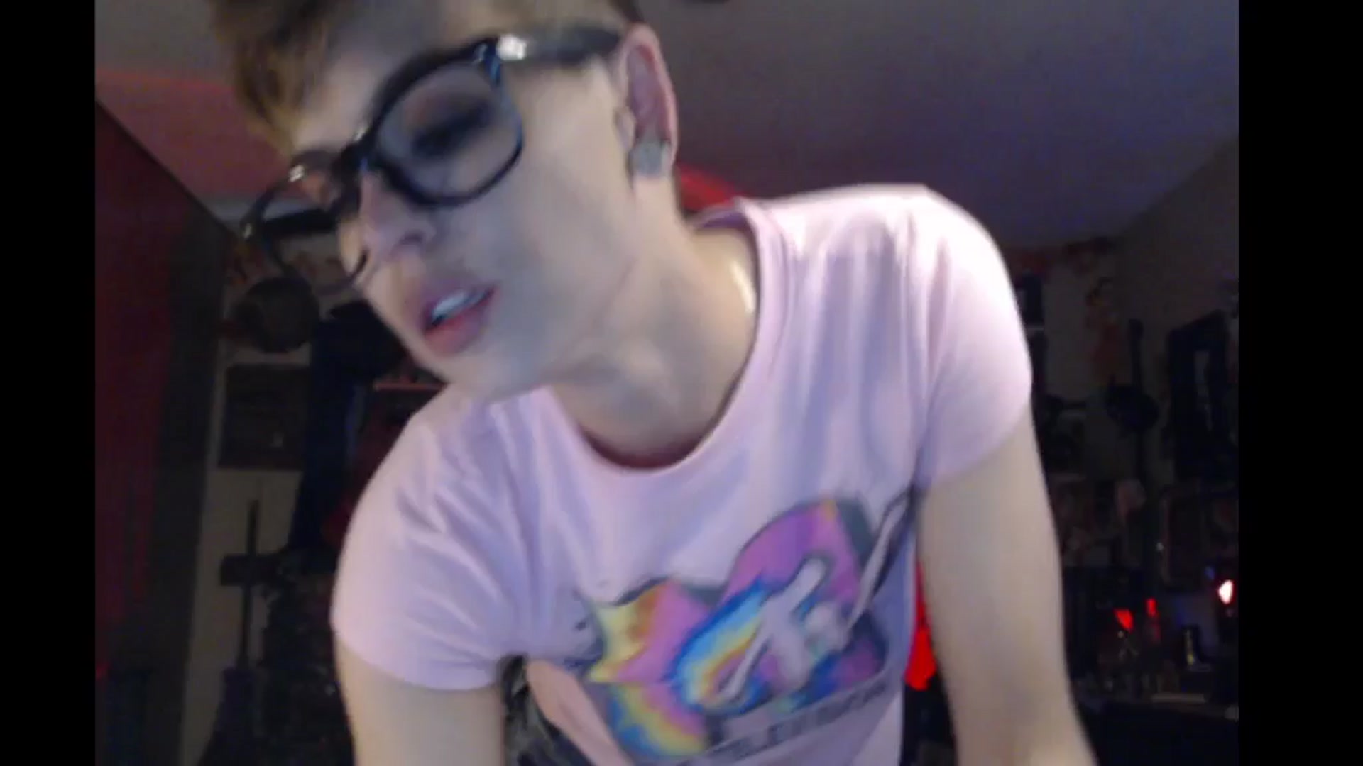 Gallery image thumbnail from Ancored's myfreecams stream on, 11/30/2024, 22:03 image 5 of 20